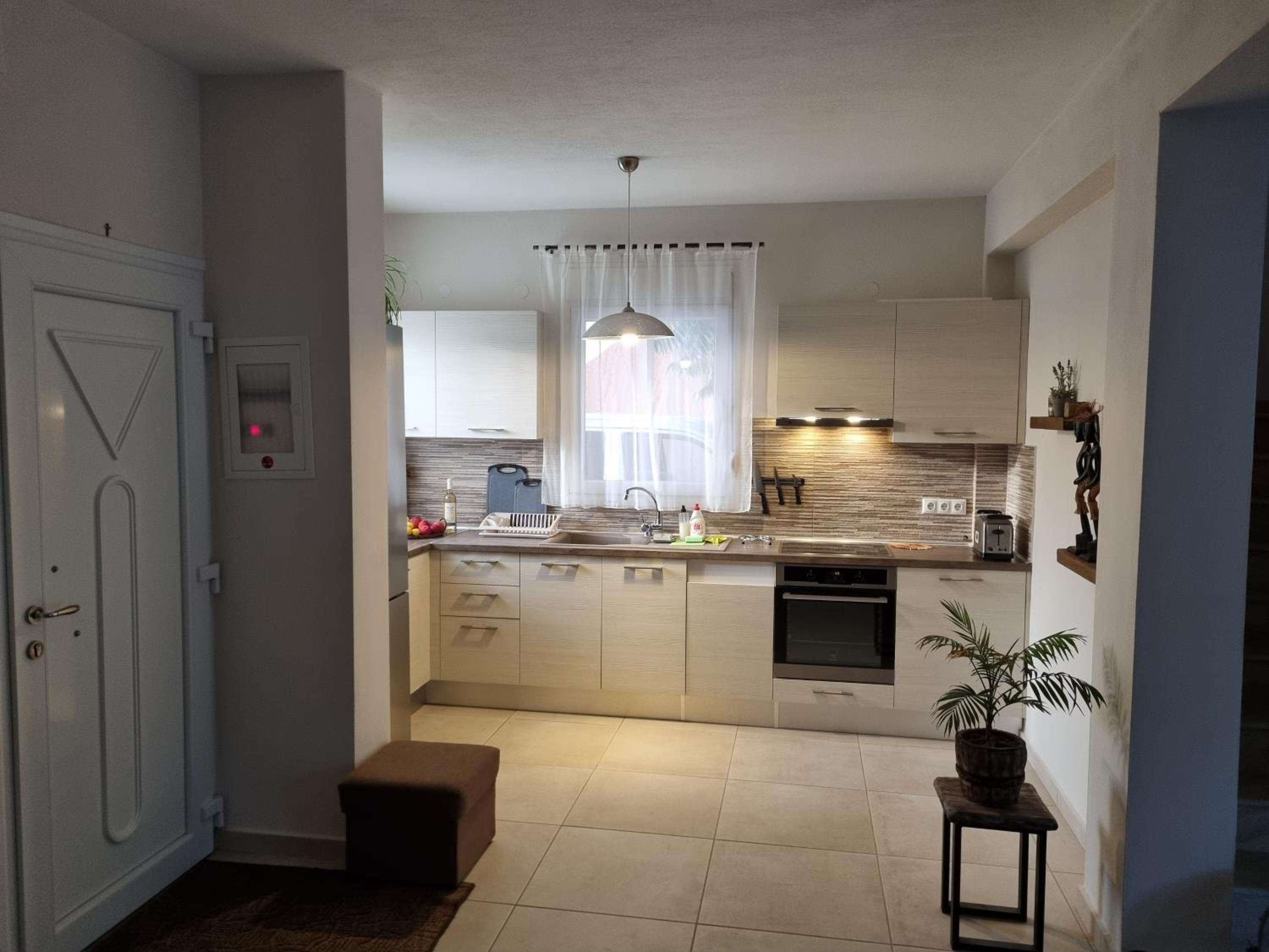 Two-Bedroom House photo 3