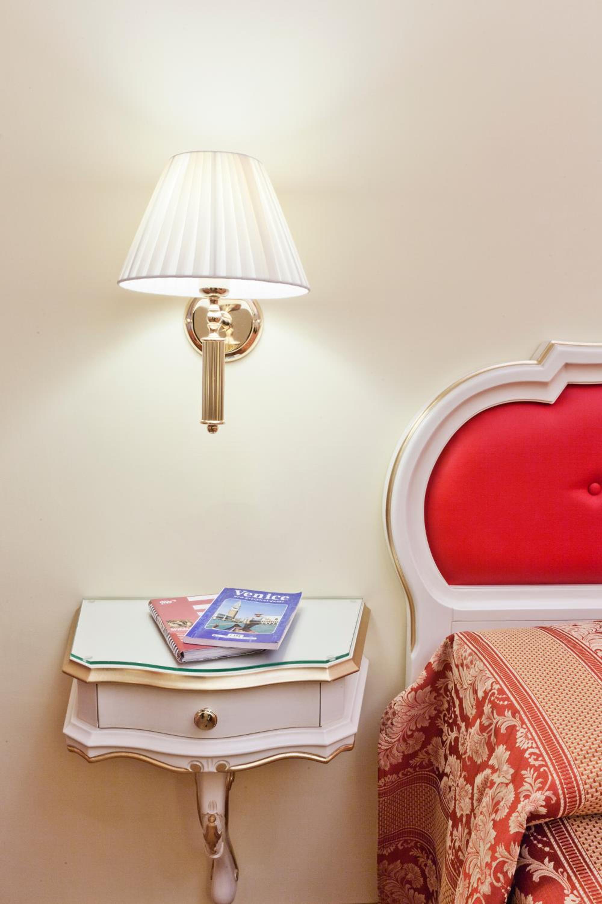 Standard Double Room — the supplier's photographs — photo 5