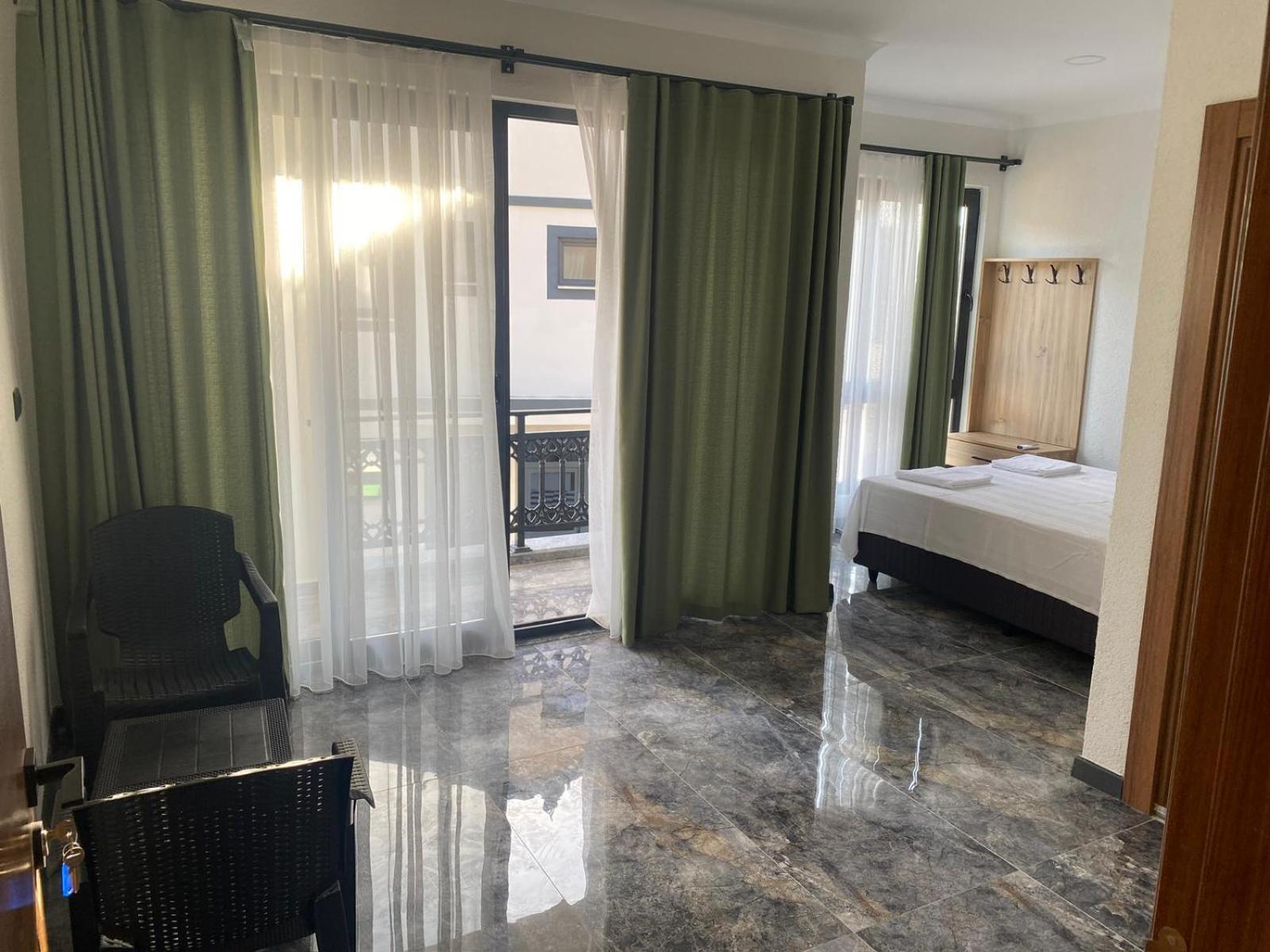 Double Room With Garden View photo 1
