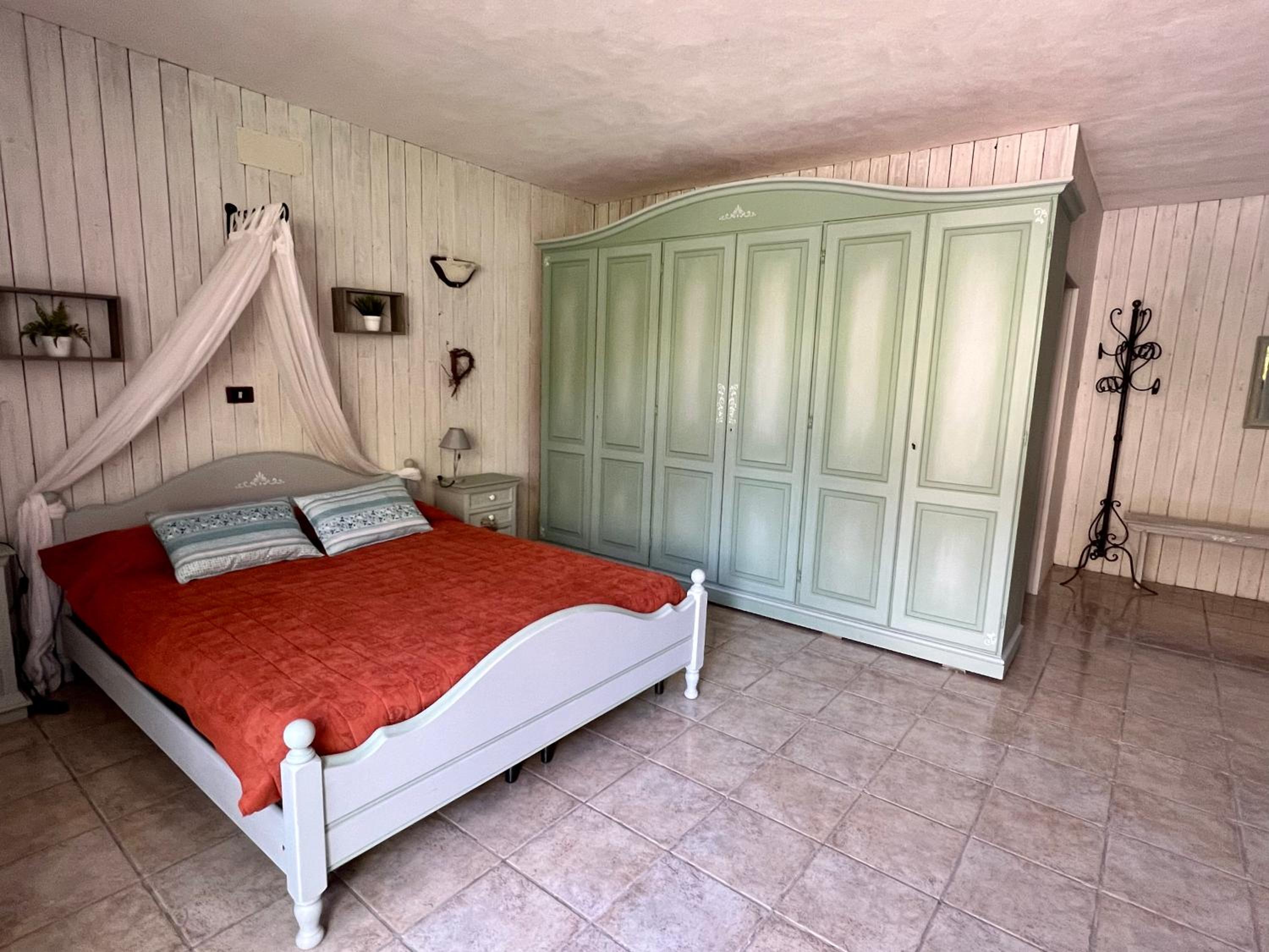Junior Suite with Garden View