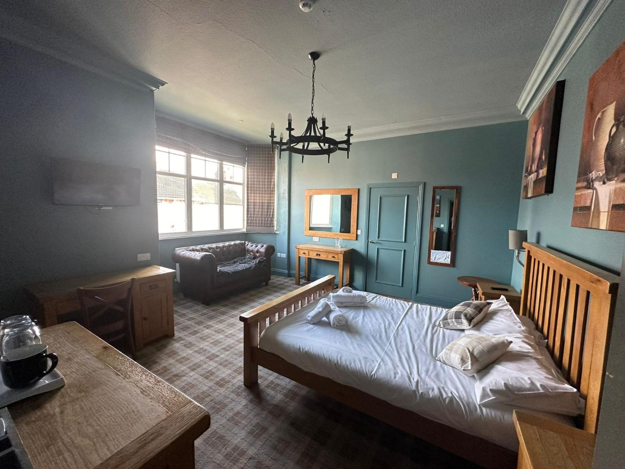 Deluxe King Room