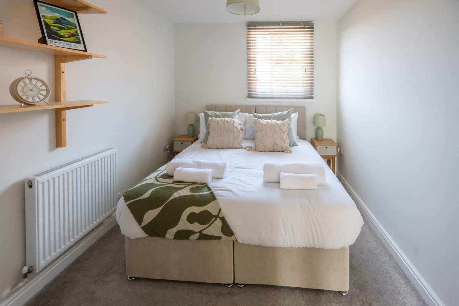 Three-Bedroom House photo 1