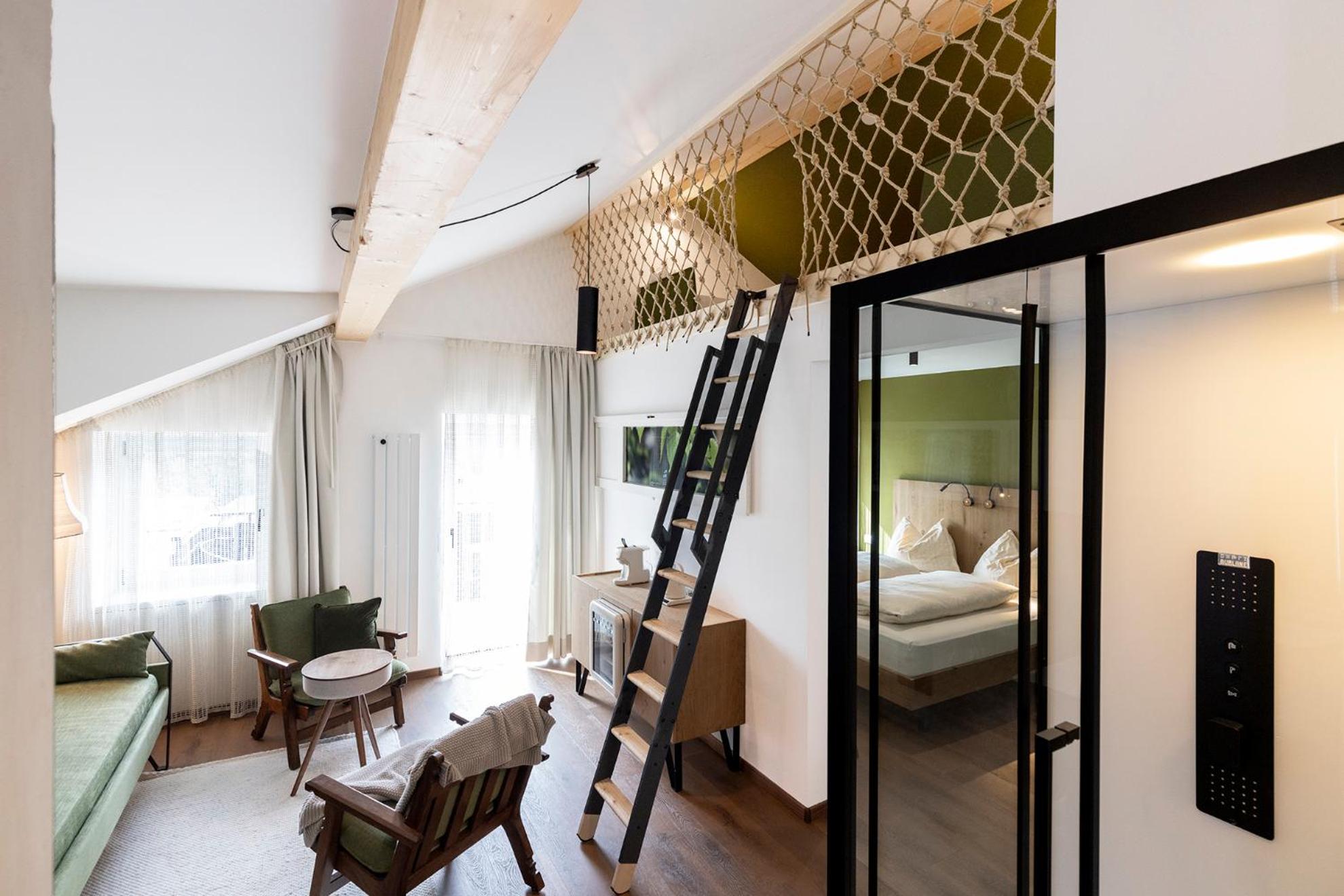 Two-Bedroom Suite
