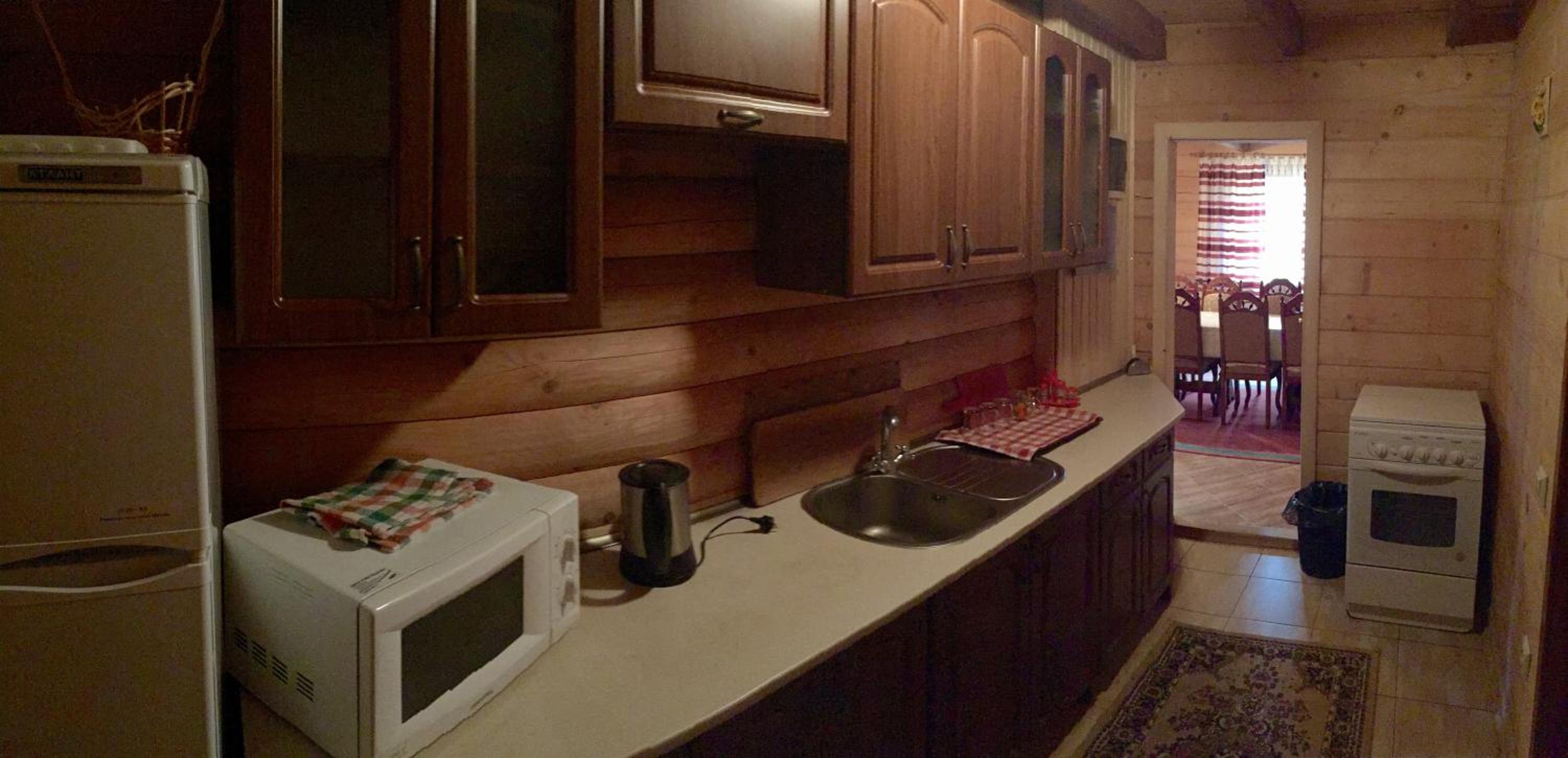 Family Room with Bathroom photo 2