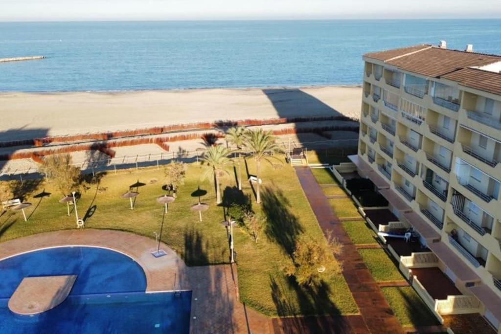 Apartment with Sea View photo 2