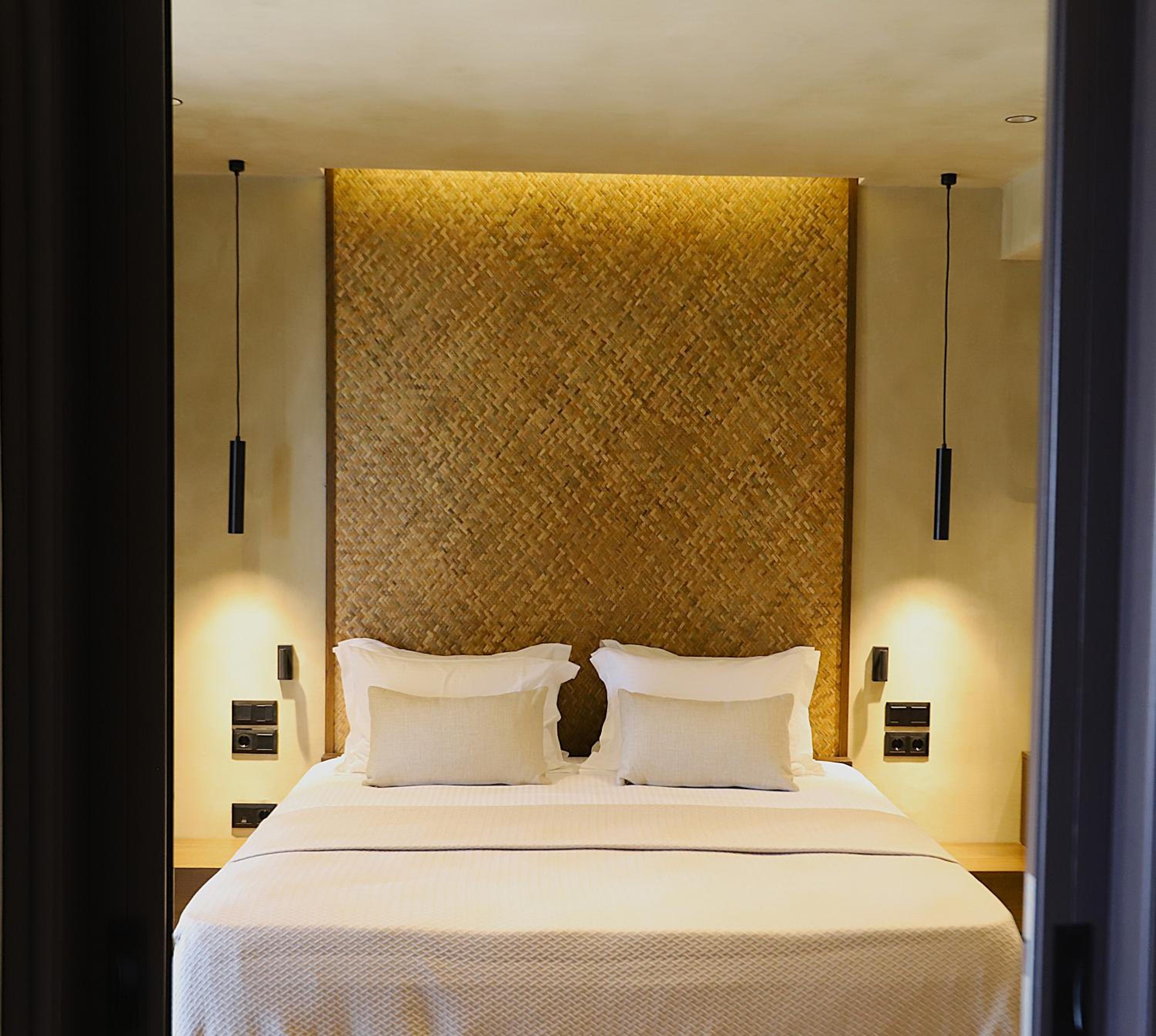 Superior King Suite photo 1