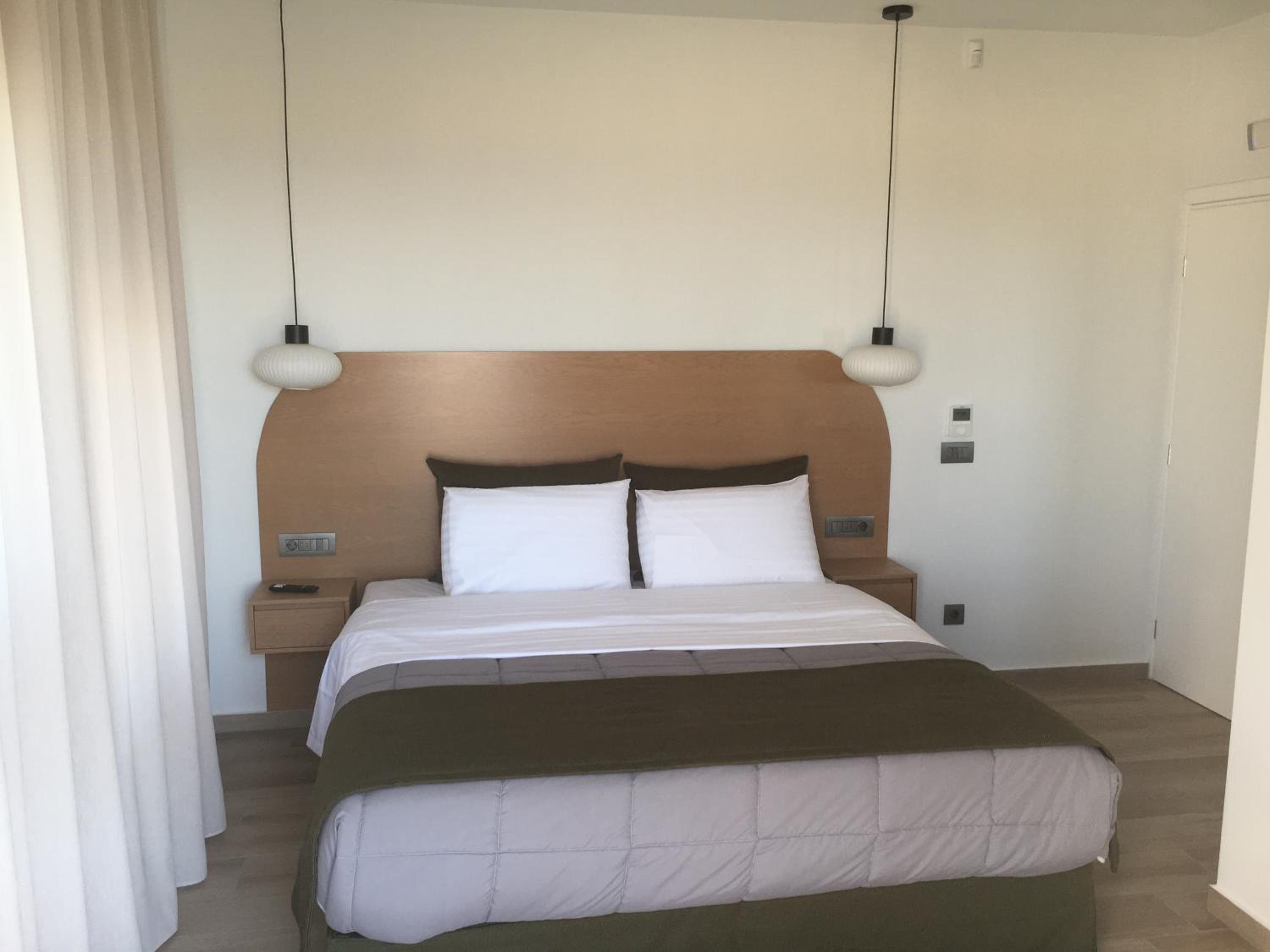 Three-Bedroom Villa photo 1