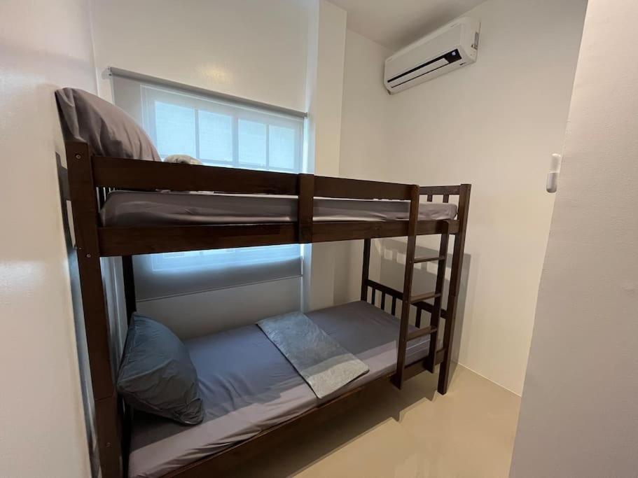 Three-Bedroom Villa photo 1