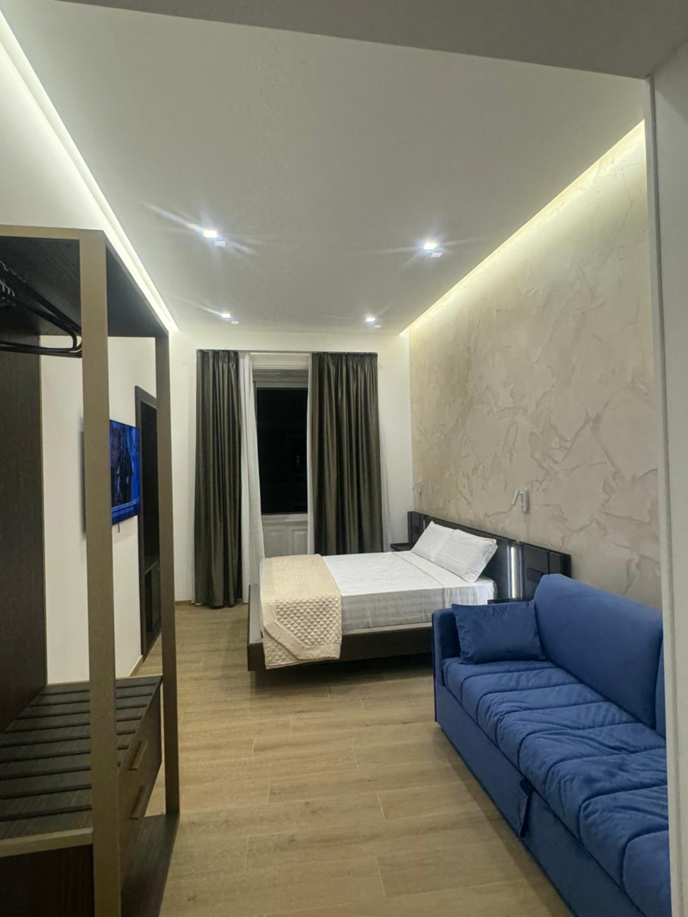 Deluxe Triple Room photo 3