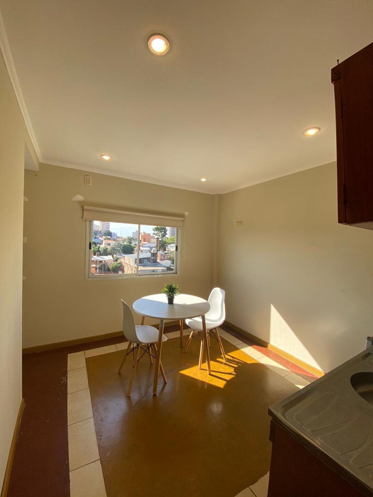 One-Bedroom Apartment photo 3