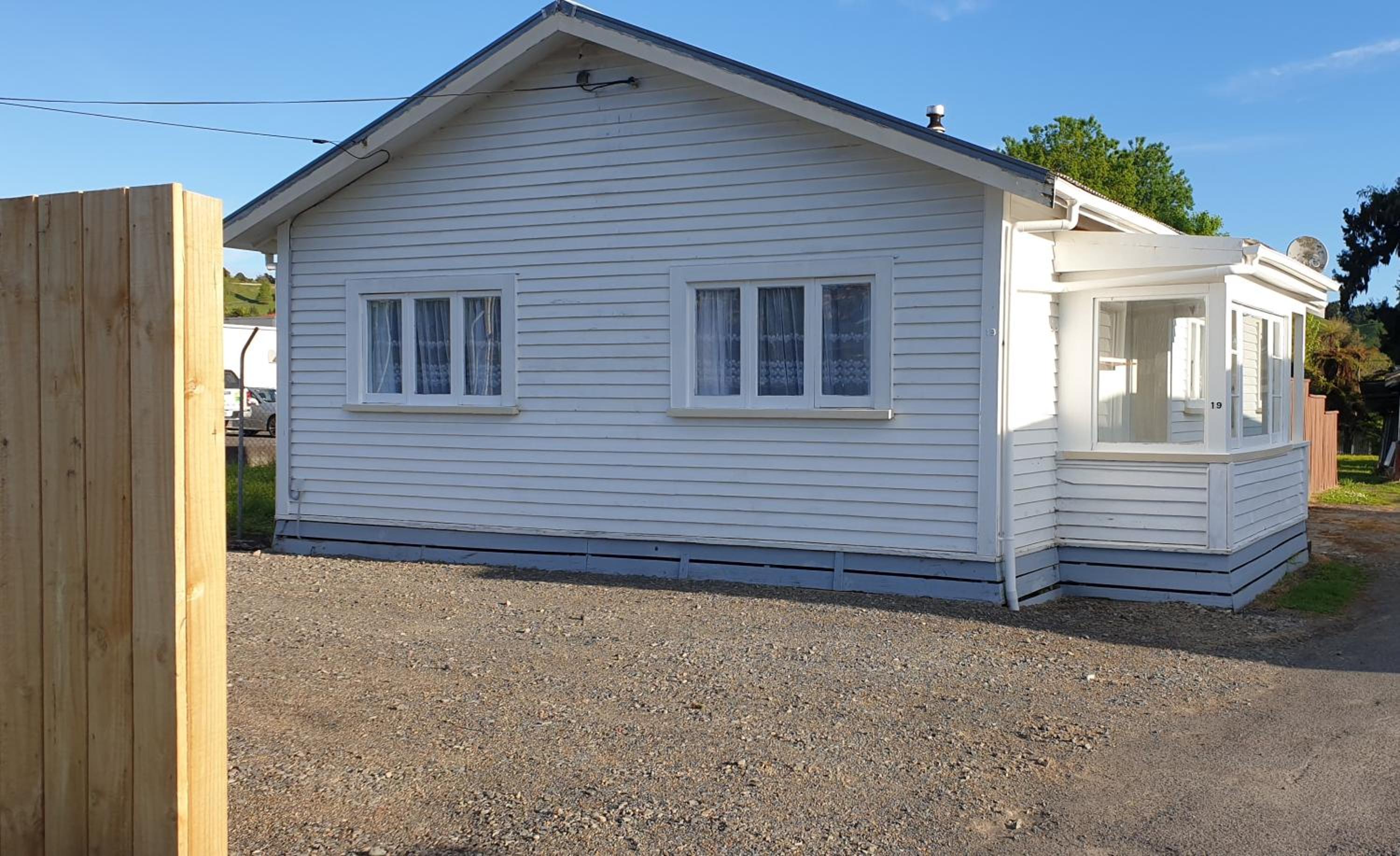 Three-Bedroom House photo 2