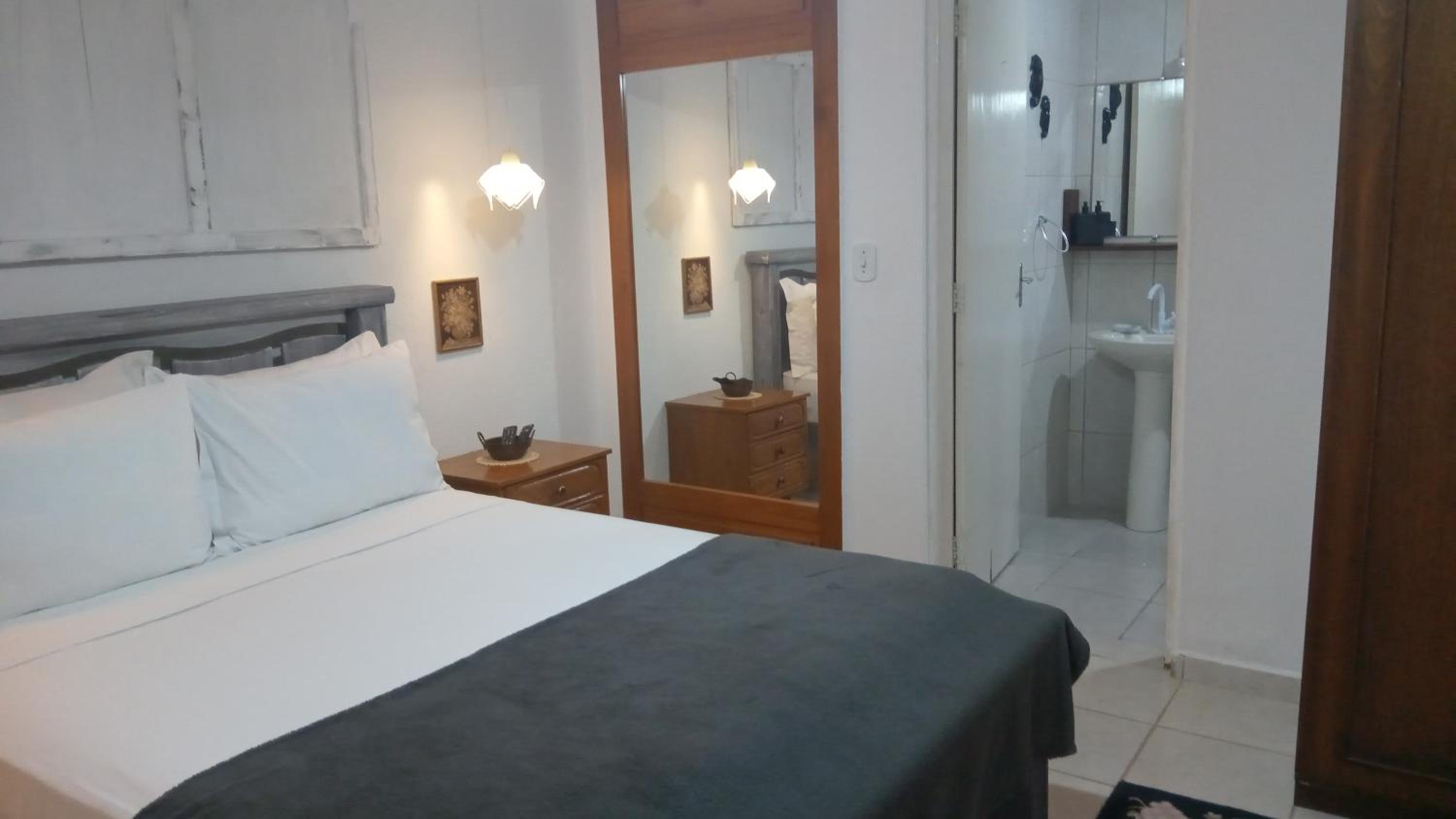 Standard Double Room photo 3