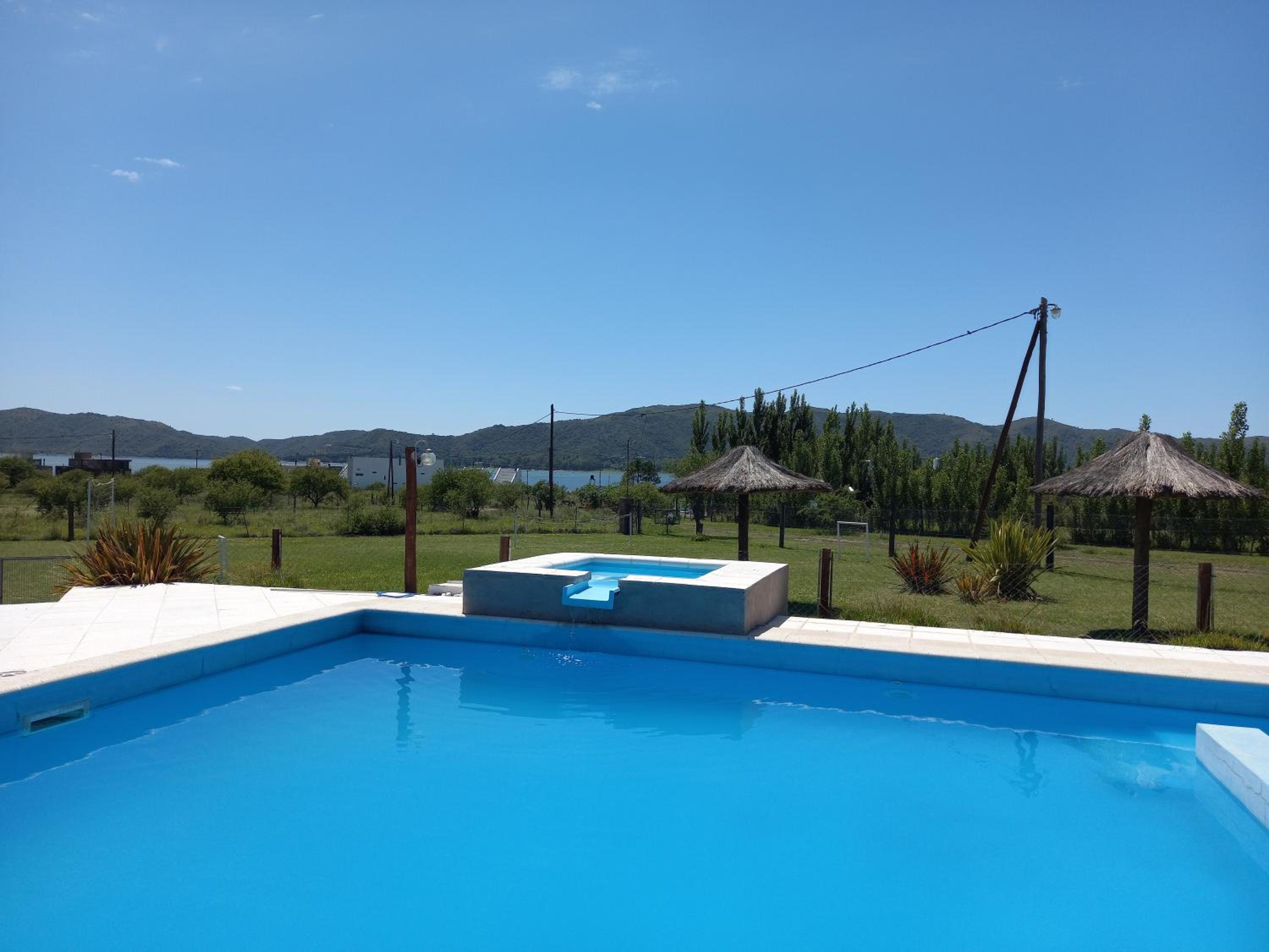 Bungalow (5 Adults) photo 2