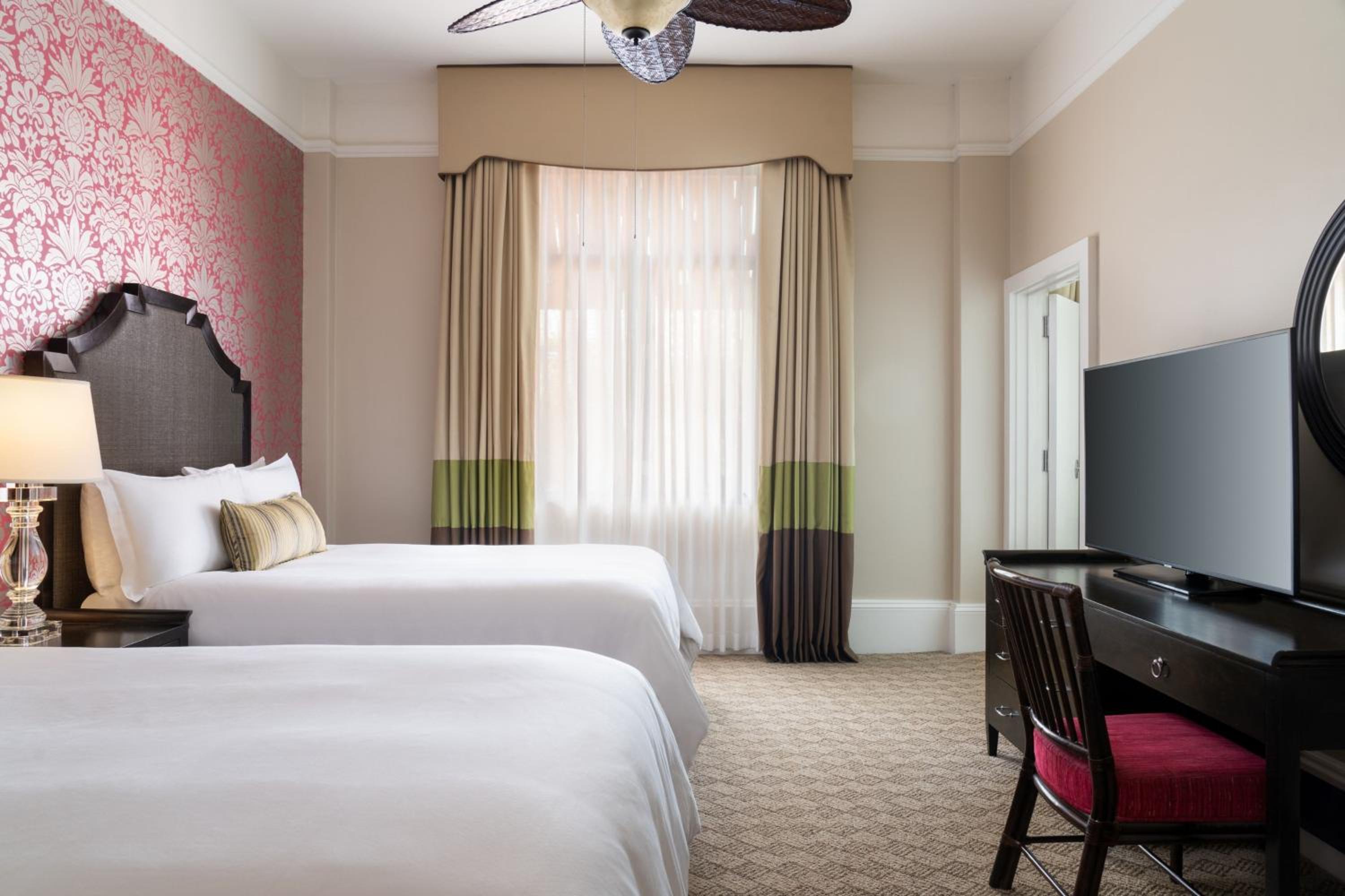 Historic Garden Suite with Two Double Beds and Garden View