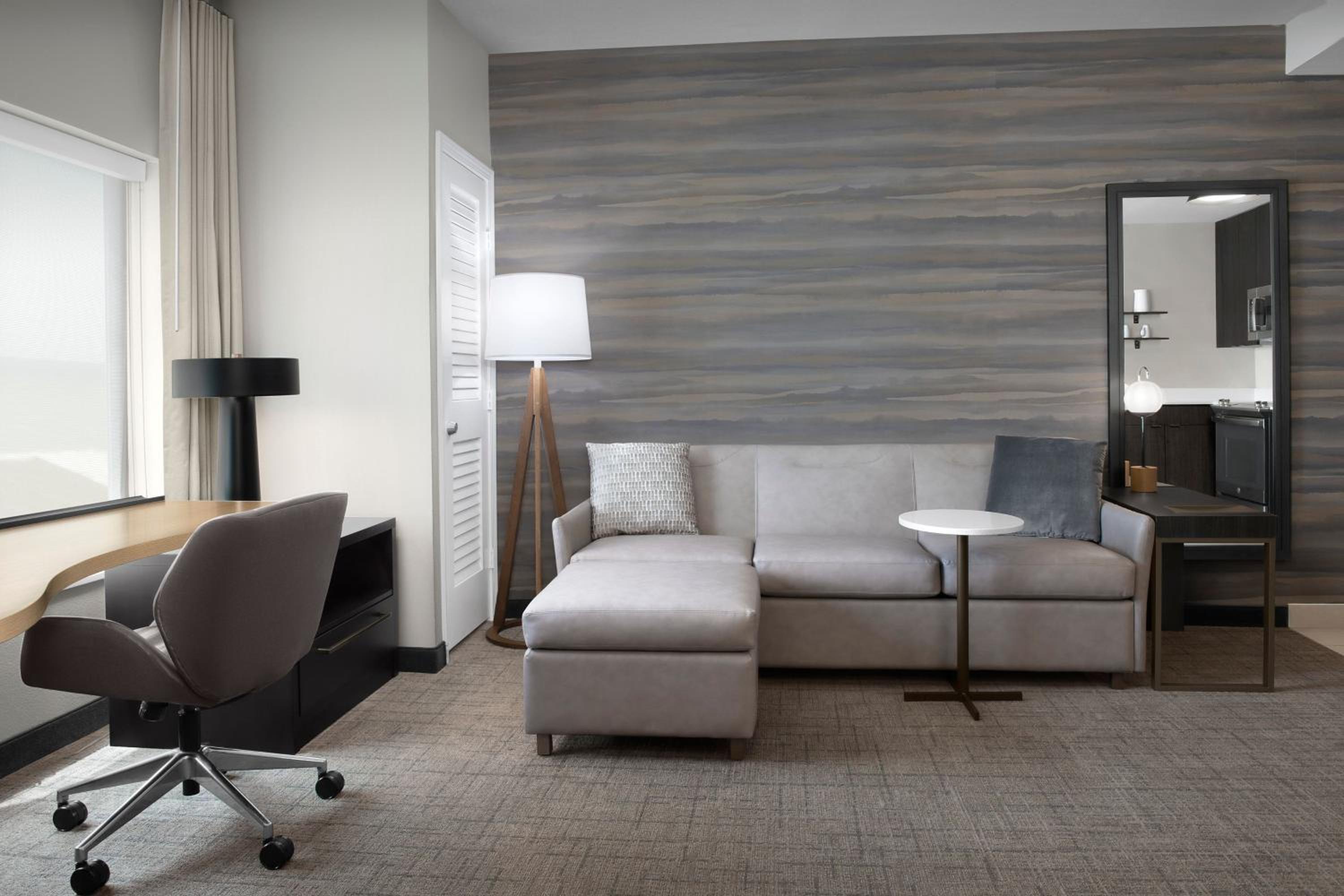 One-Bedroom King Suite with Sofa Bed - Photo 2