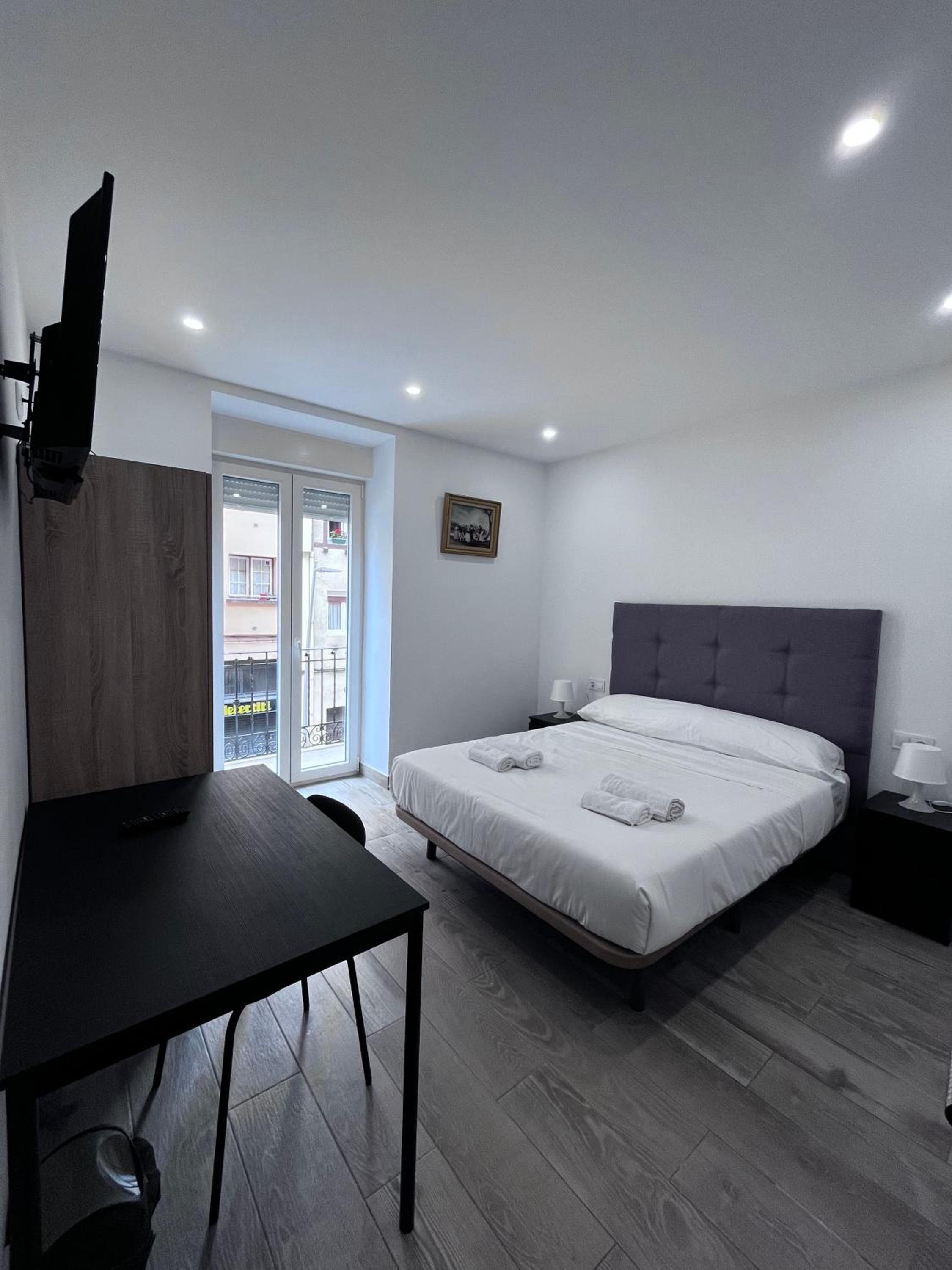 Double Room With Balcony photo 3