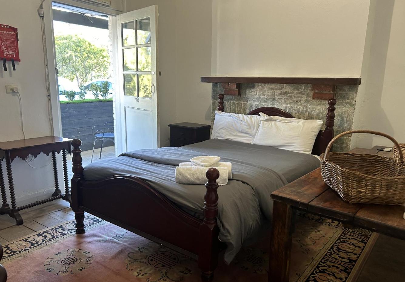 Queen Room