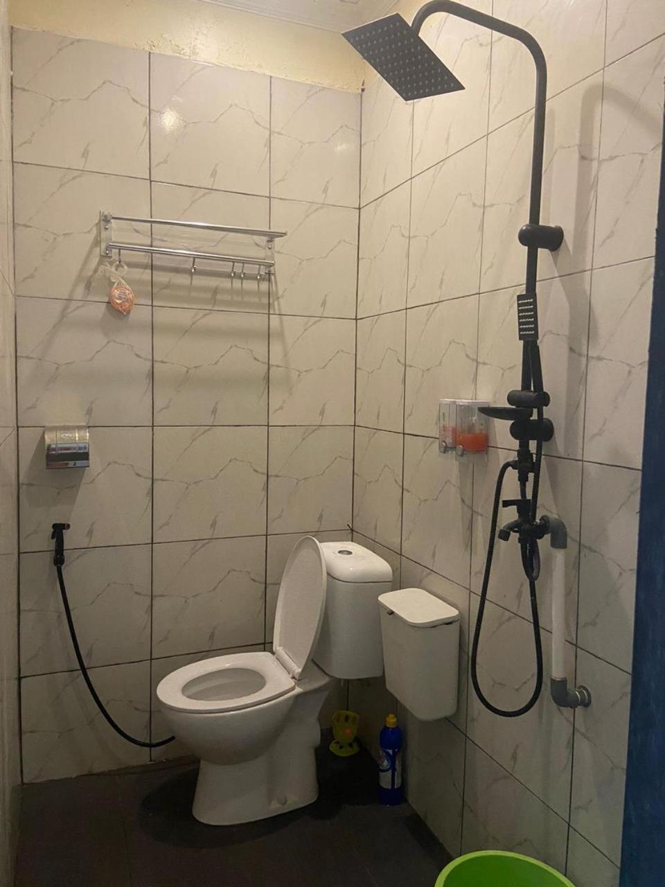 Double Room With Private Bathroom photo 2
