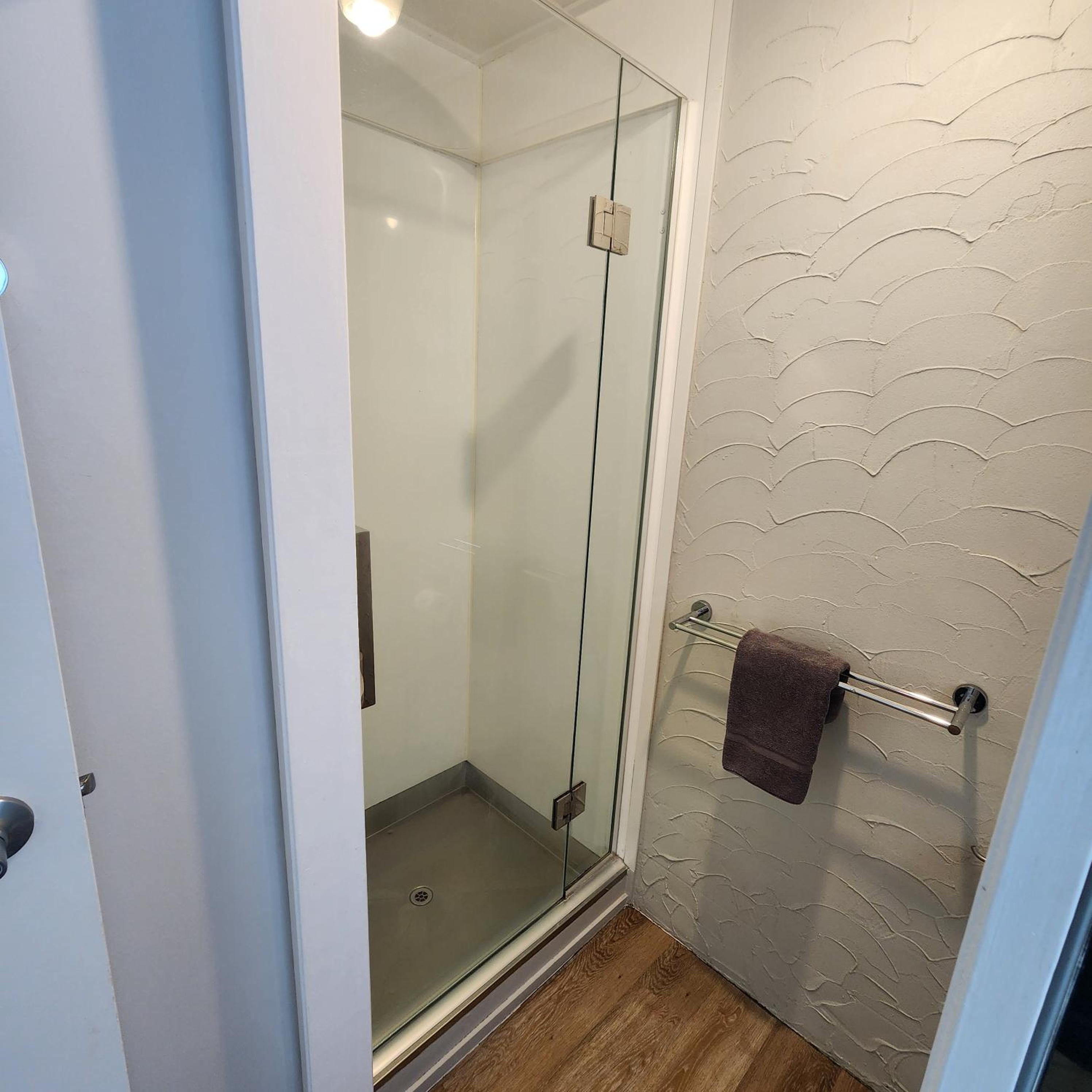 Superior King Studio - Photo 9