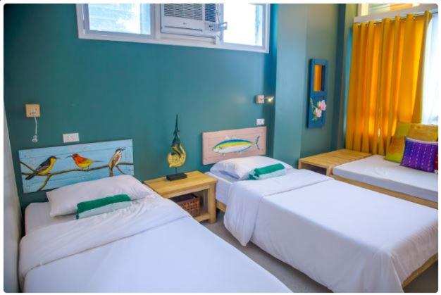 Twin Room with Private Bathroom photo 2