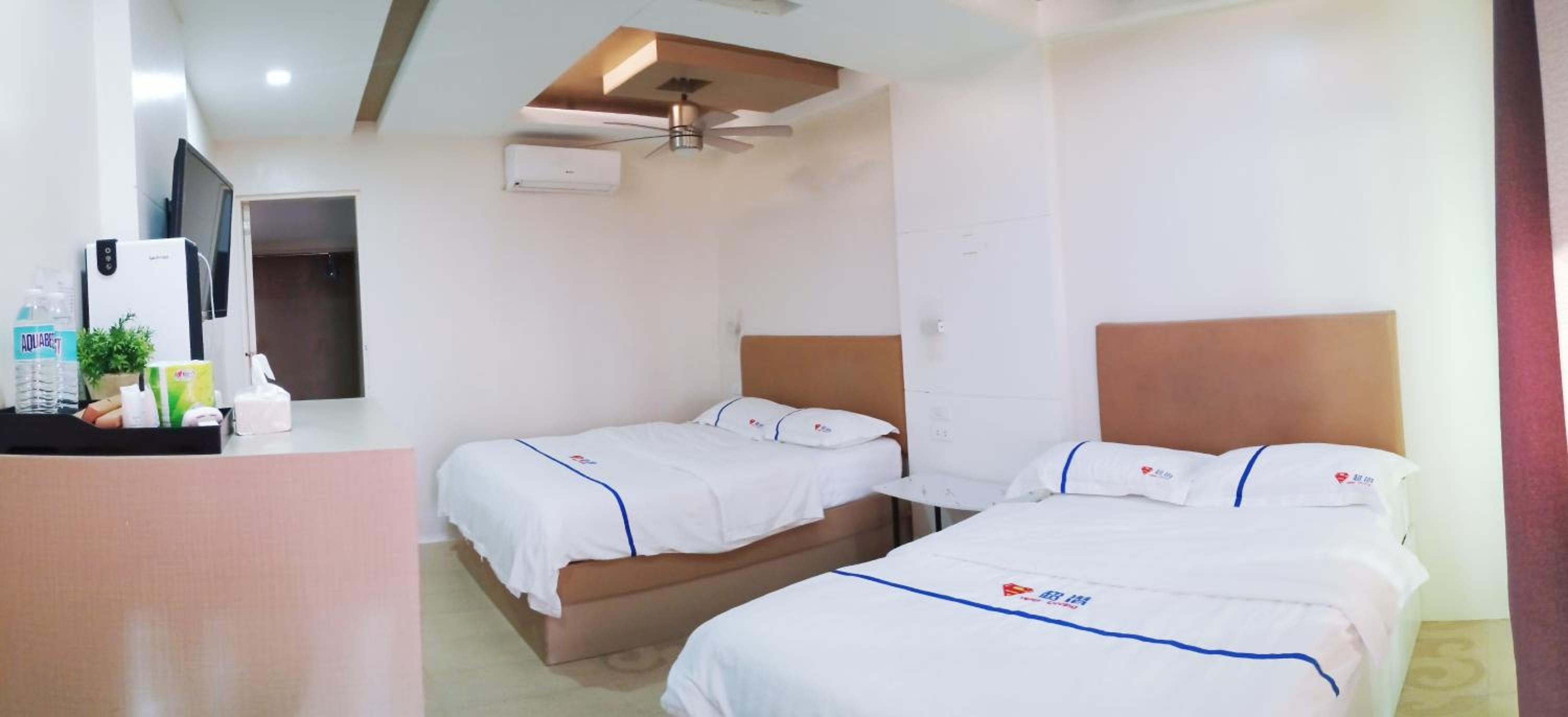 Twin Room With Sea View photo 2