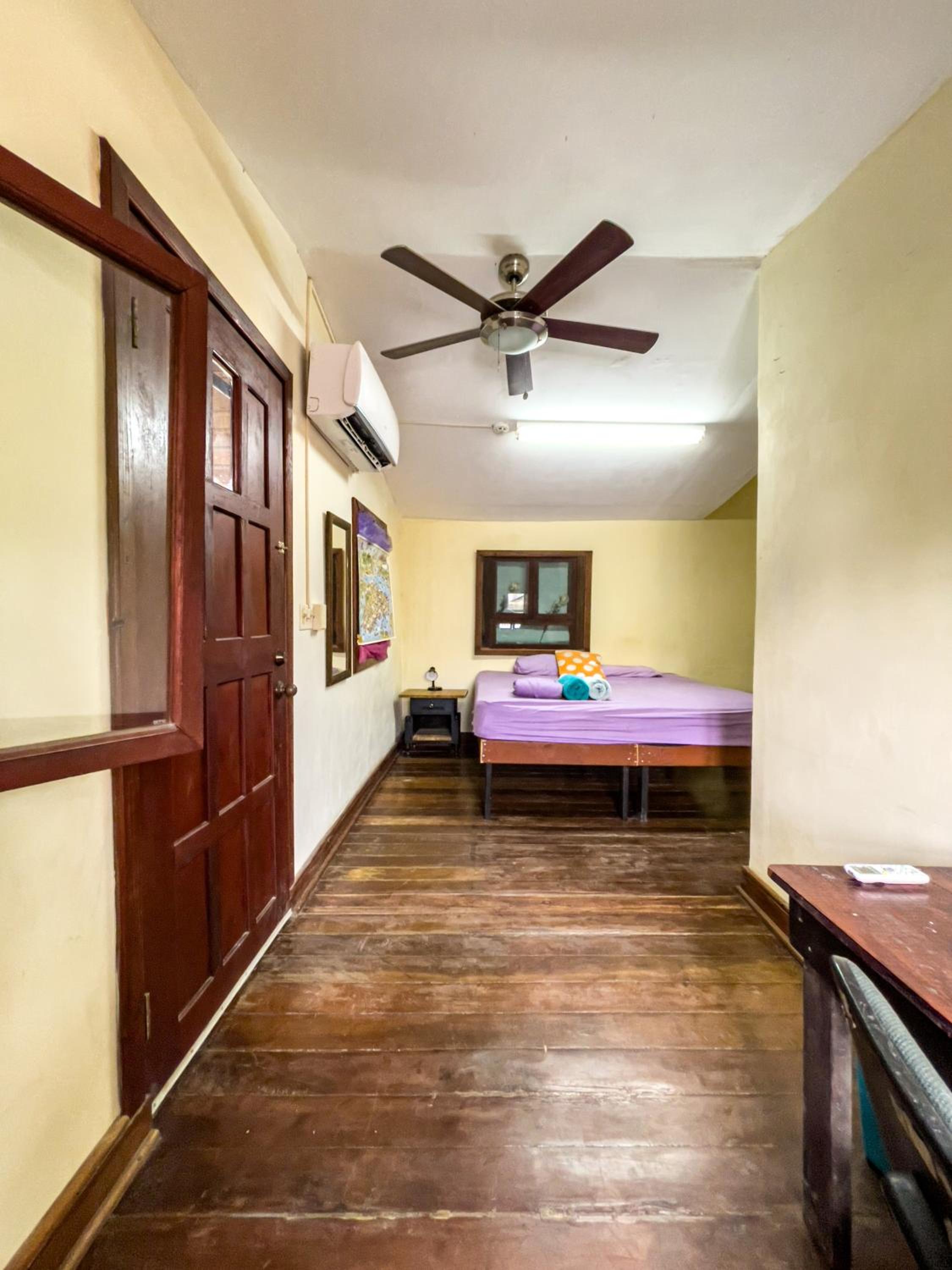 Large Double Room photo 2