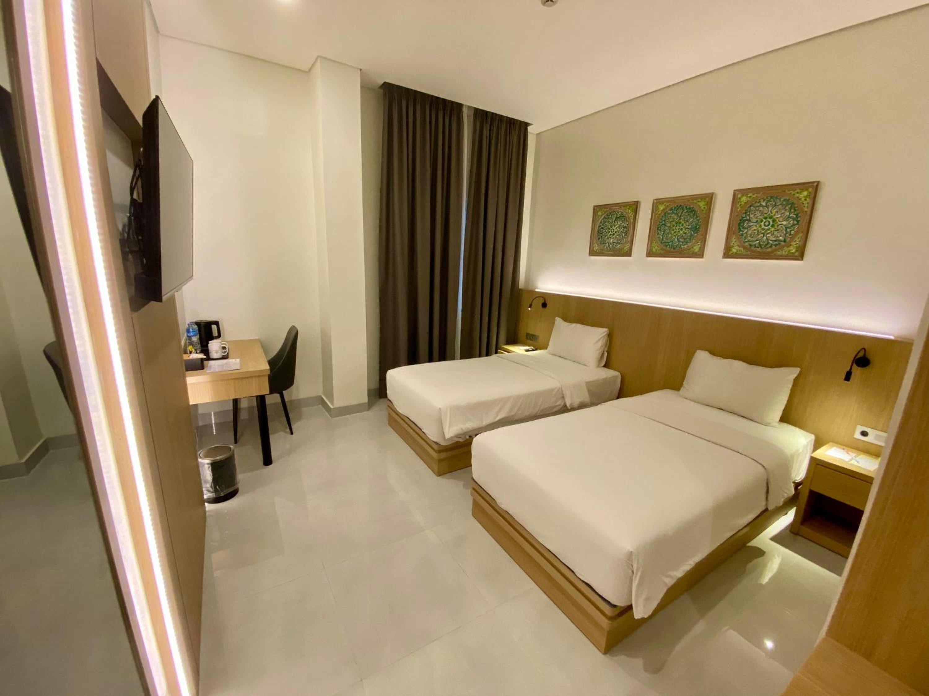 Superior Twin Room