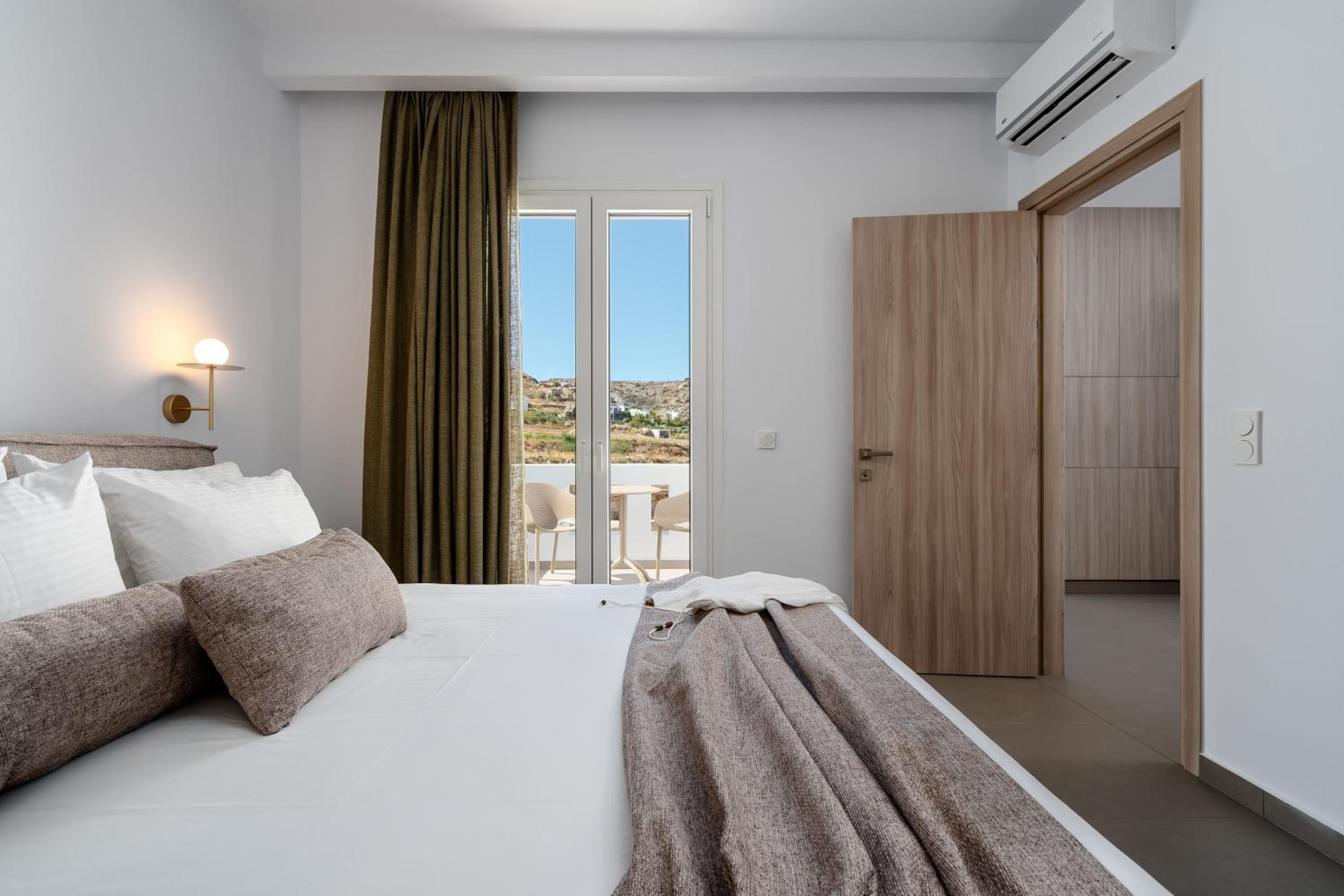 3 Bedroom Deluxe Villa with Private Pool and Jacuzzi