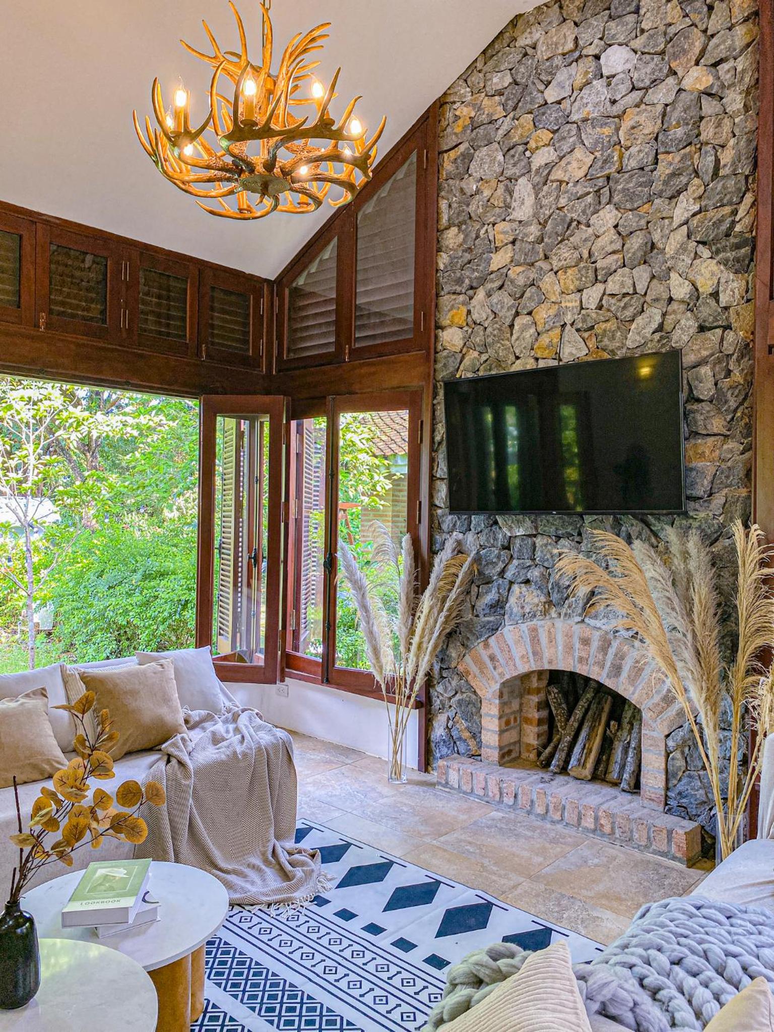Three-Bedroom Villa photo 2