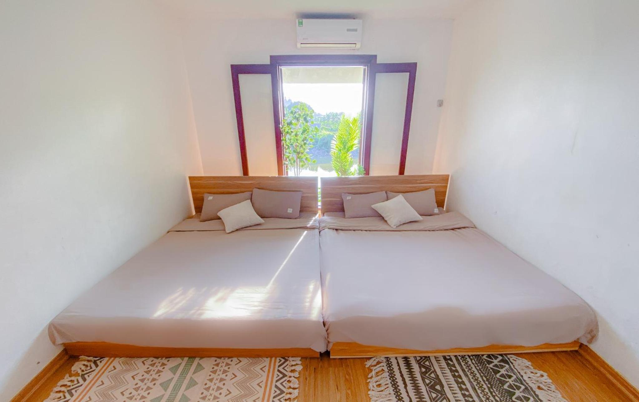 Three-Bedroom Villa photo 3