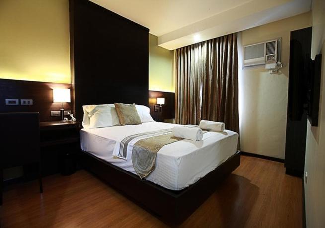 Superior Queen Room