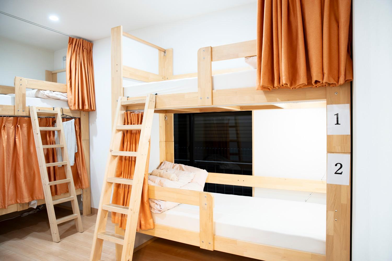 Bed in 4-Bed Male Dormitory Room photo 1