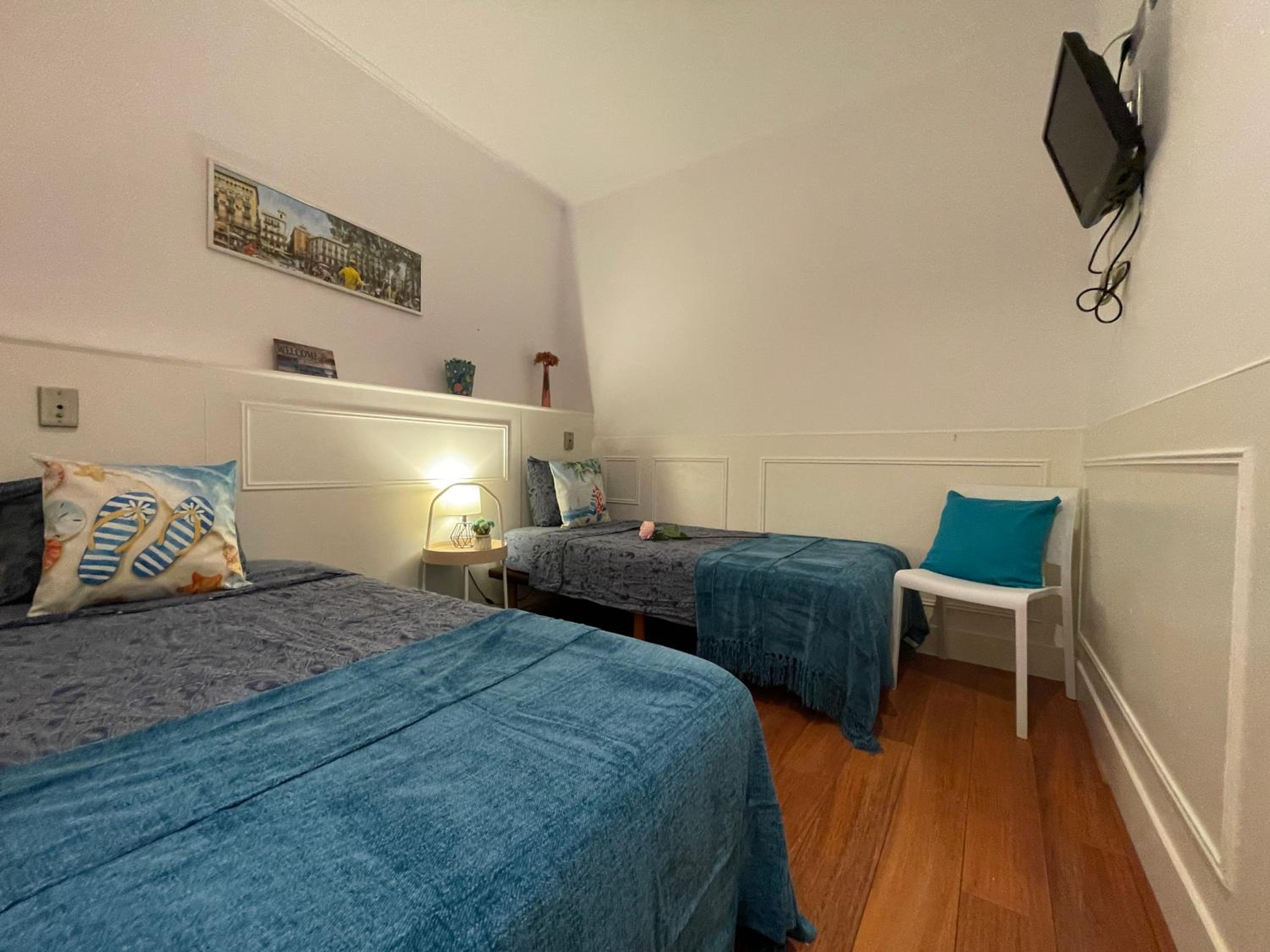 Habitación doble con baño compartido