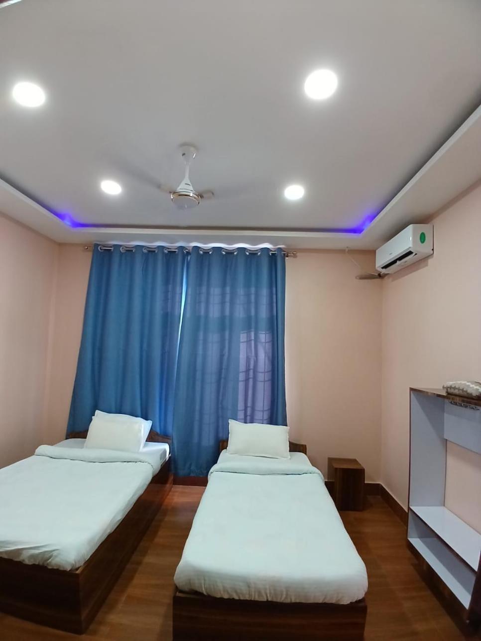 Double Room With Private Bathroom