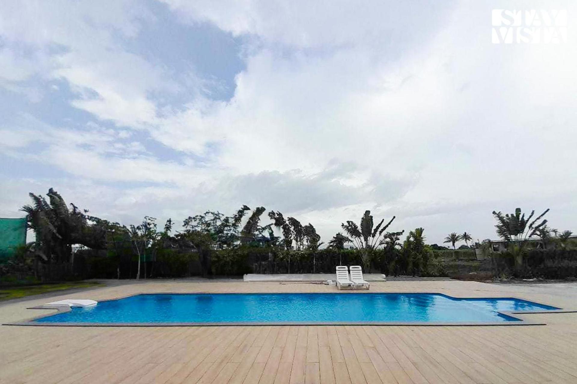Three-Bedroom Villa photo 2