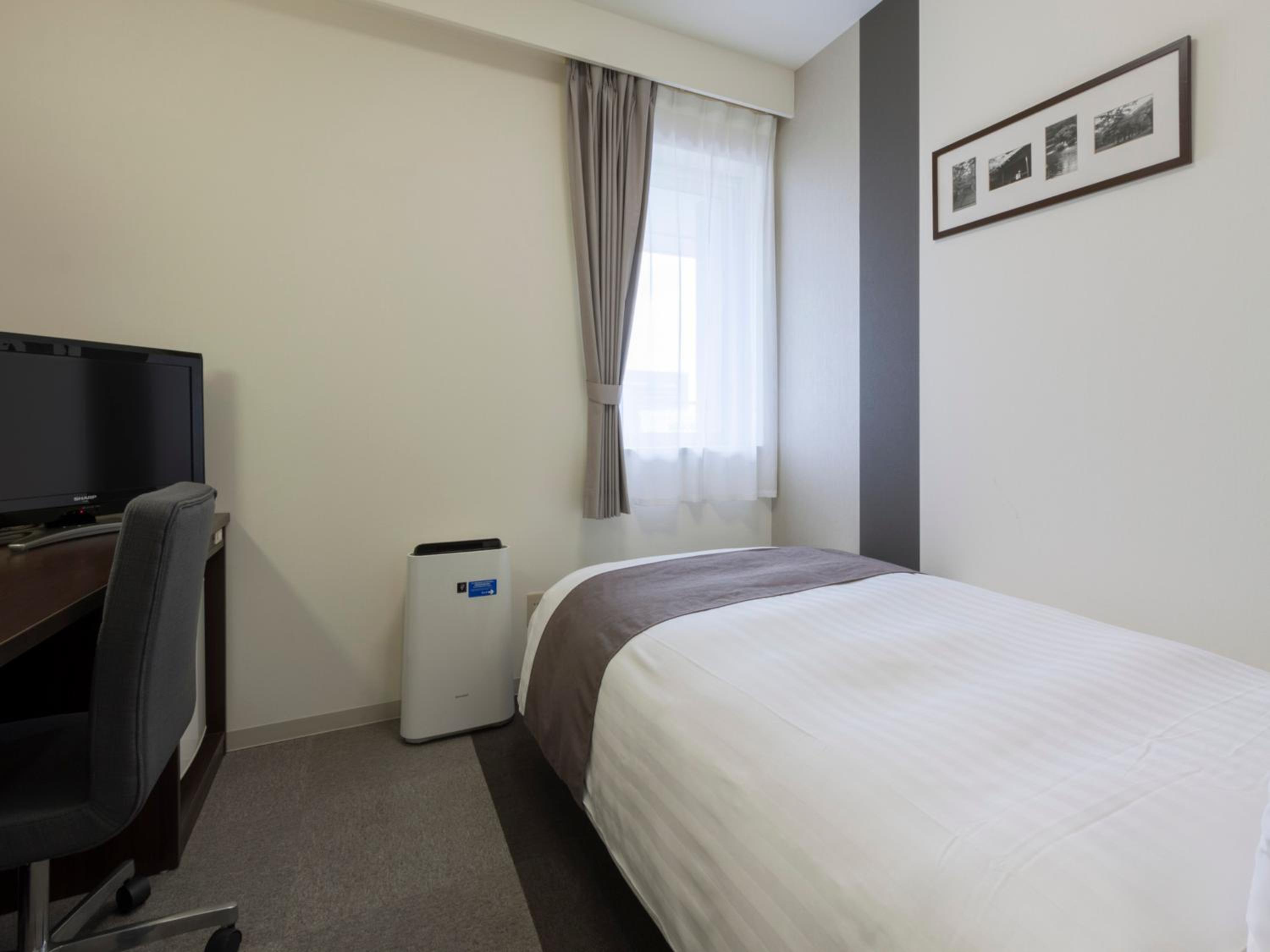 Single Room -  Non-Smoking photo 1