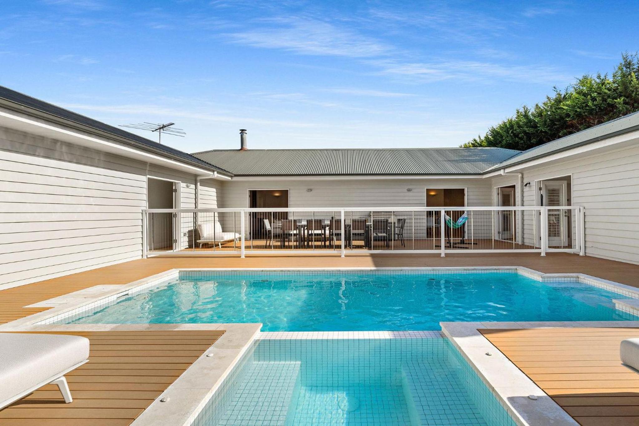 Four-Bedroom Holiday Home photo 2
