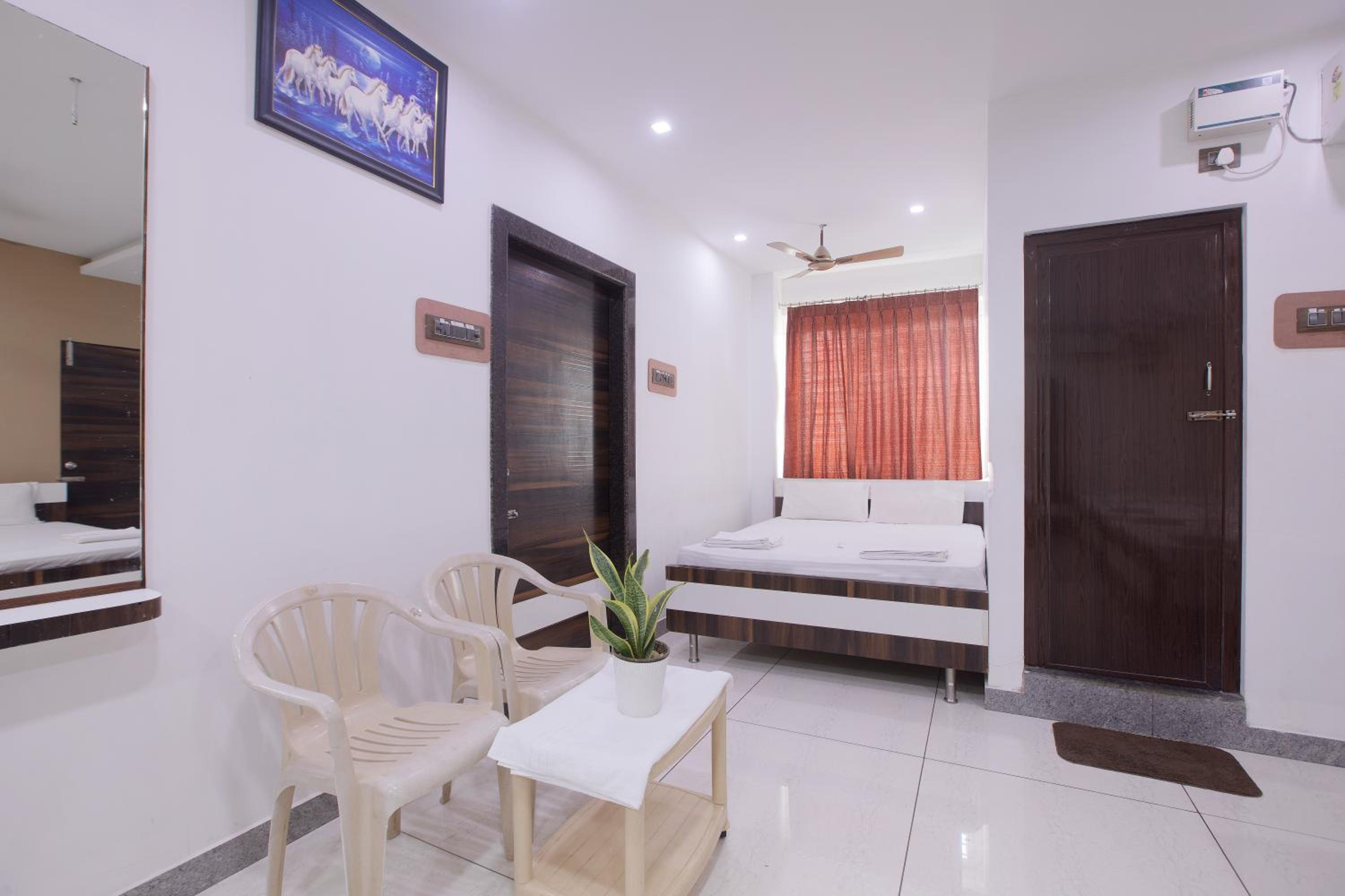Quadruple Room - Photo 2