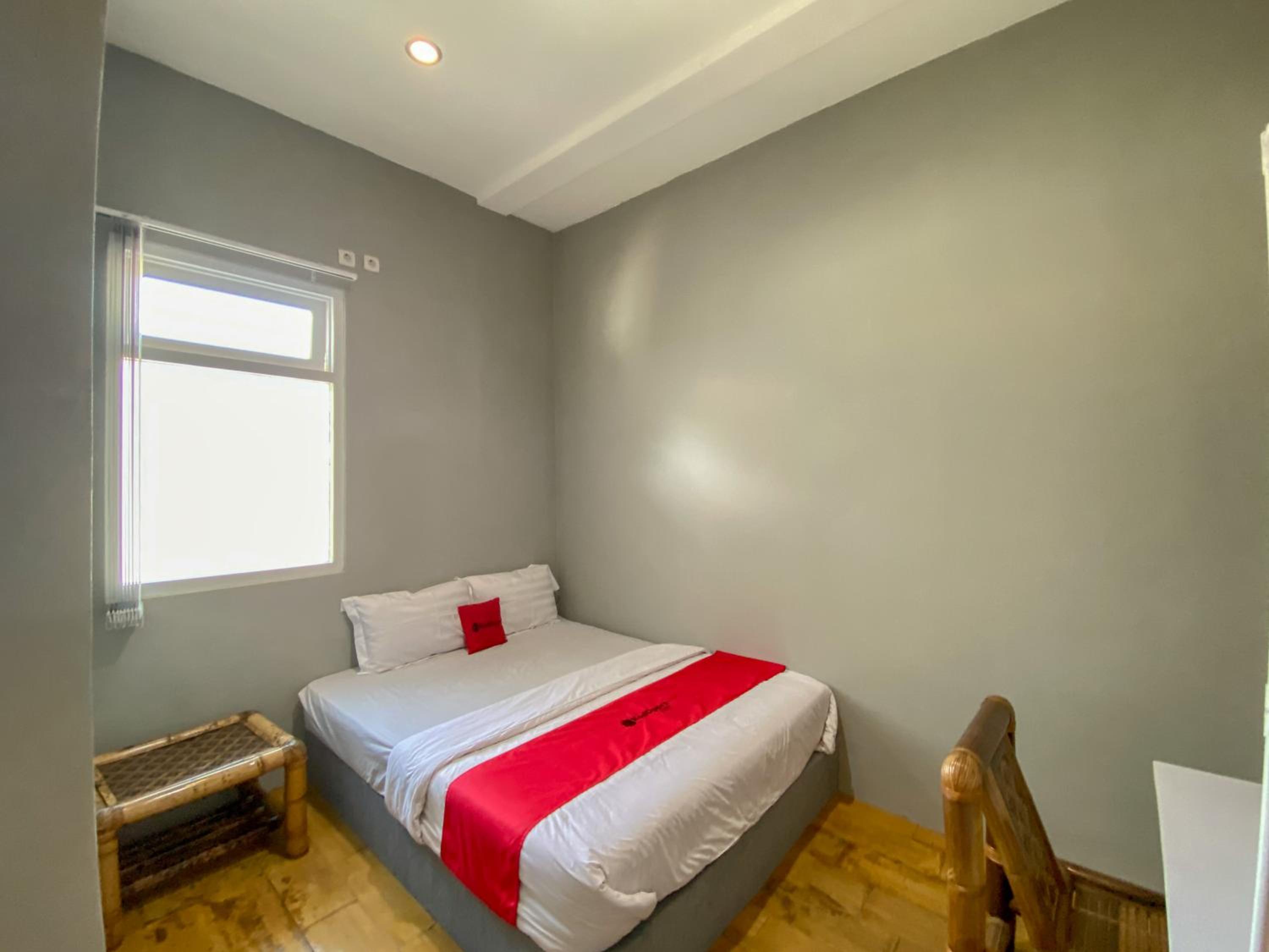 Standard Double Room photo 3
