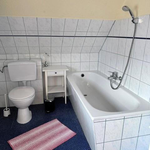 Apartment with Balcony photo 2