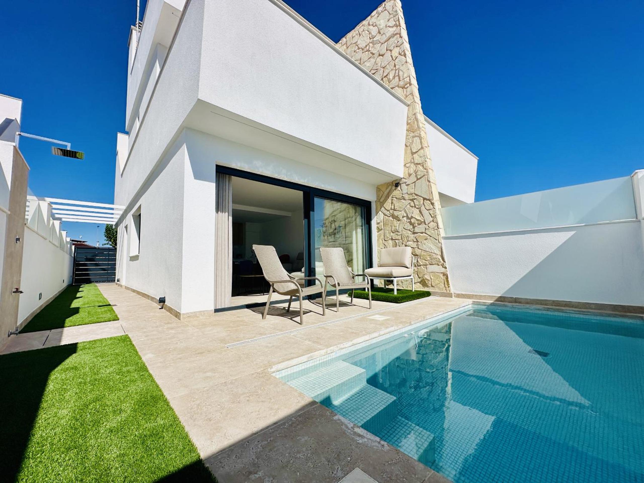 Deluxe Villa photo 2