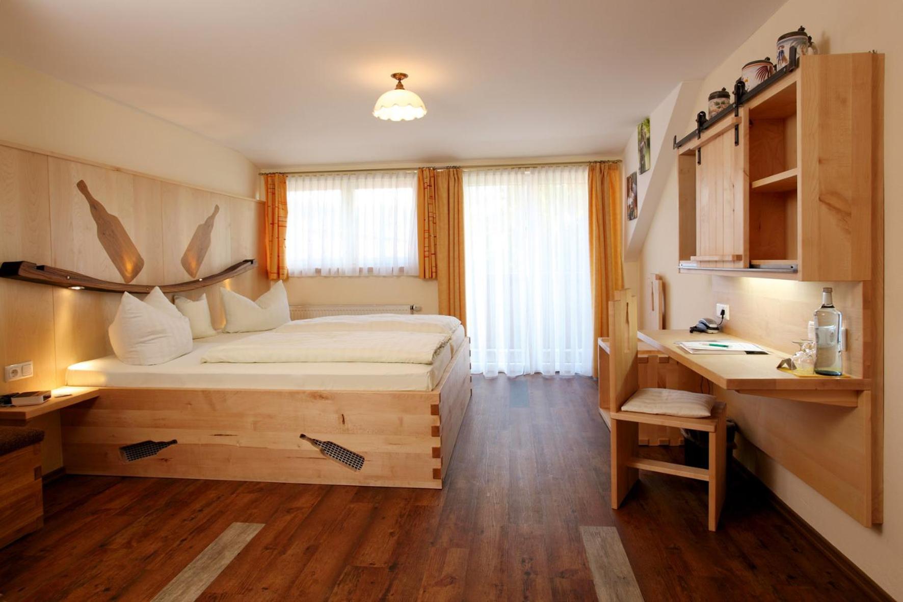 Double Room with Balcony photo 1