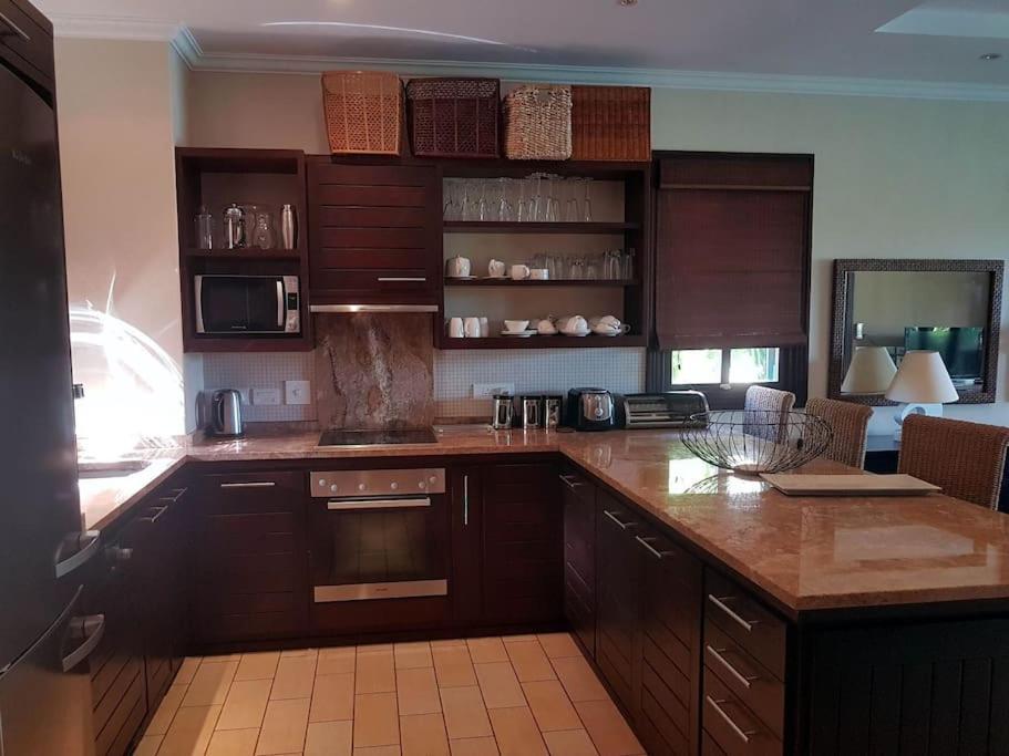 Apartment with Terrace photo 3