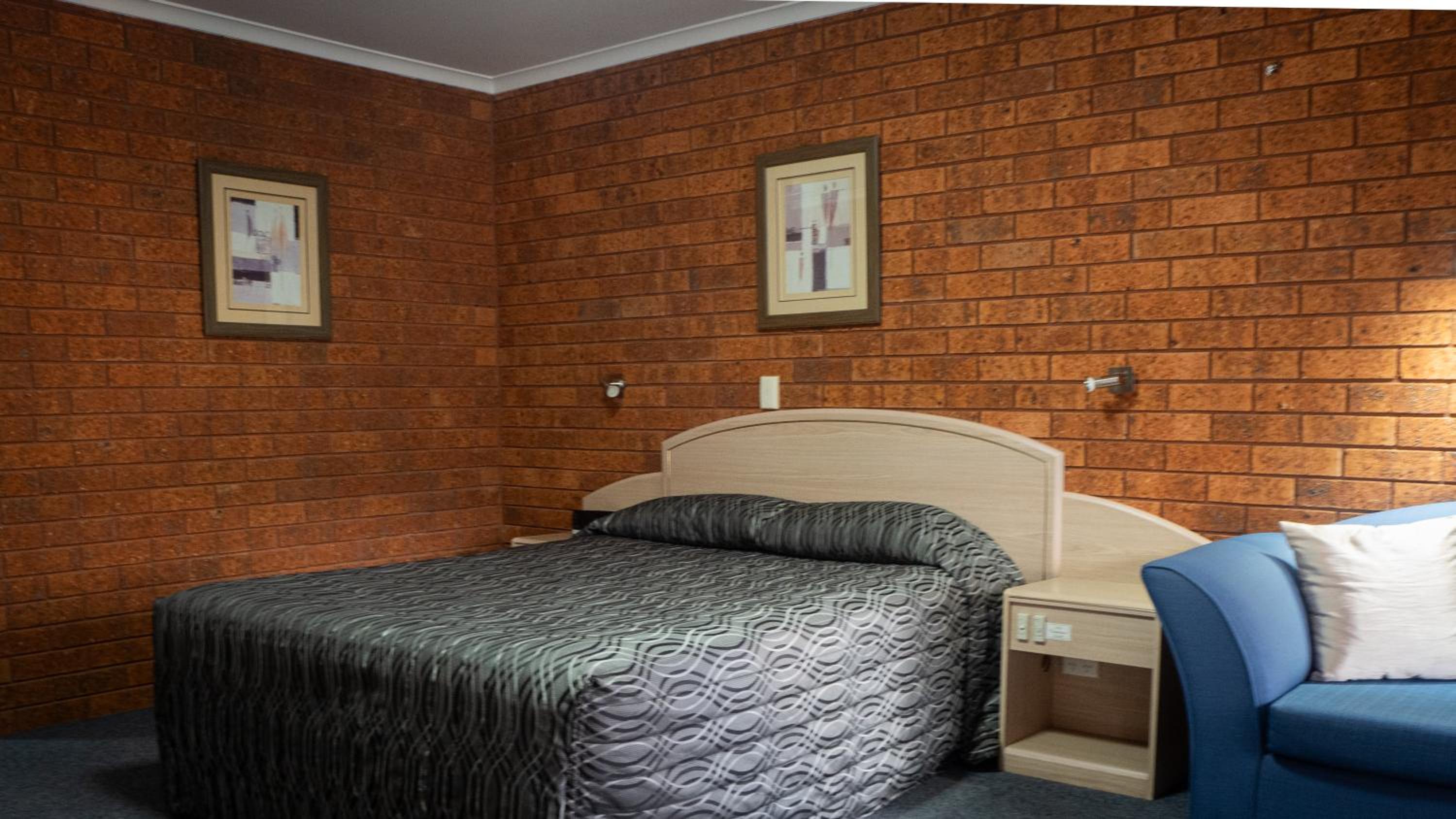 Double Room - Photo 3
