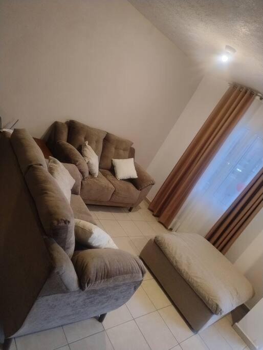 Three-Bedroom Apartment photo 1