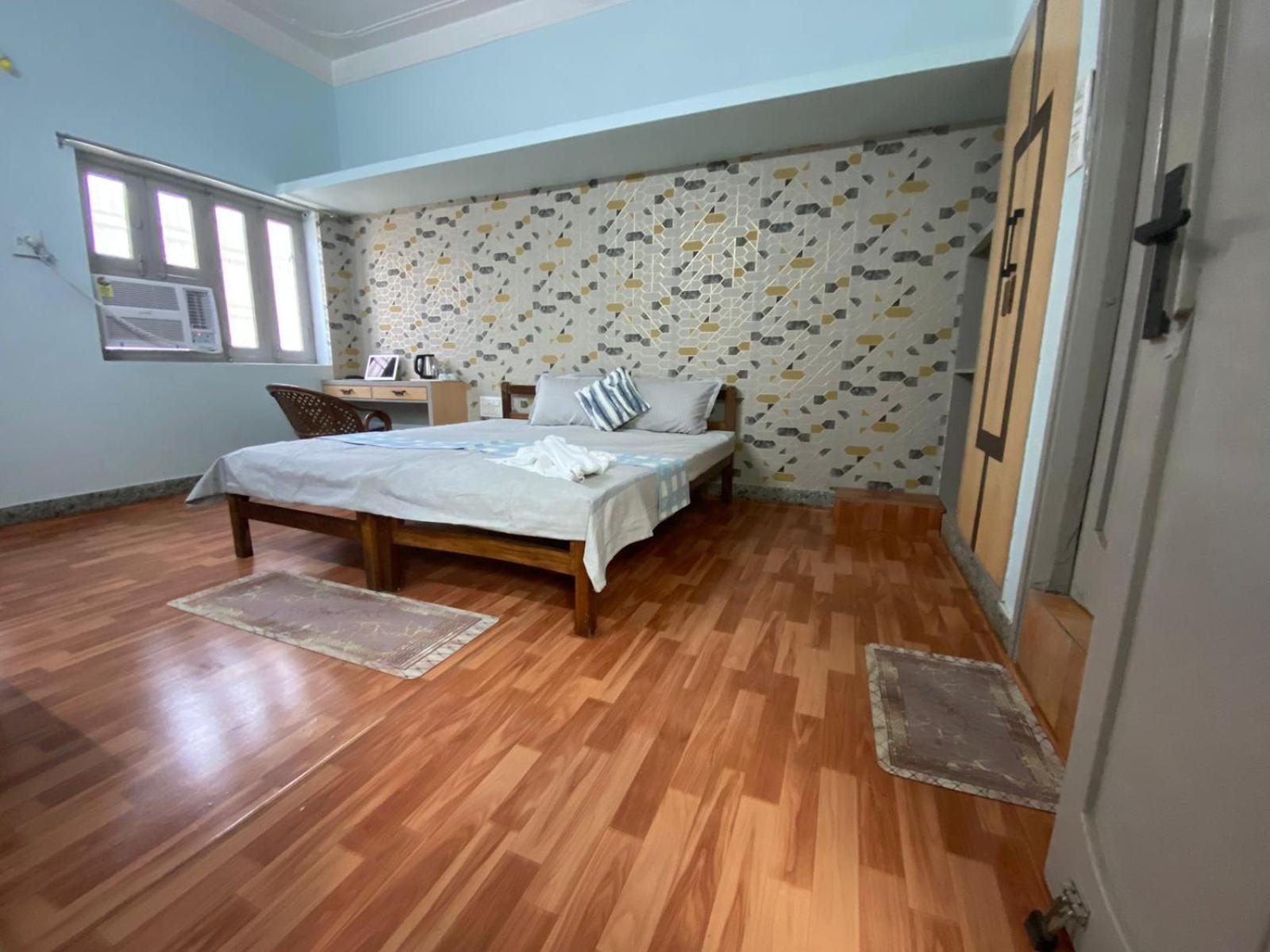 Deluxe Double Or Twin Room With City View photo 3