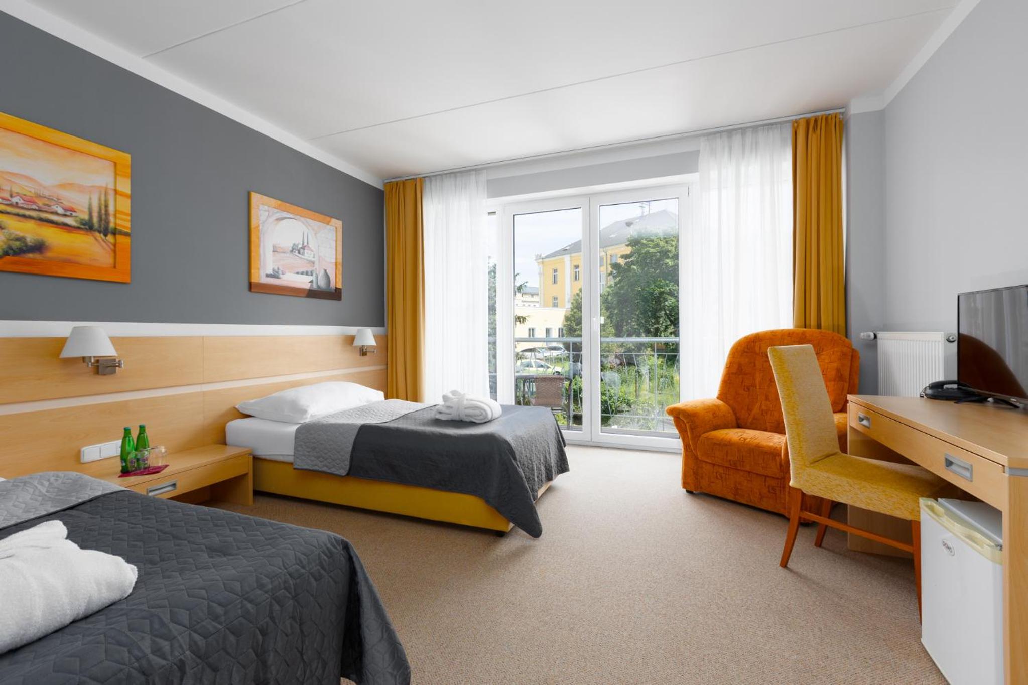 Double or Twin Room with Balcony