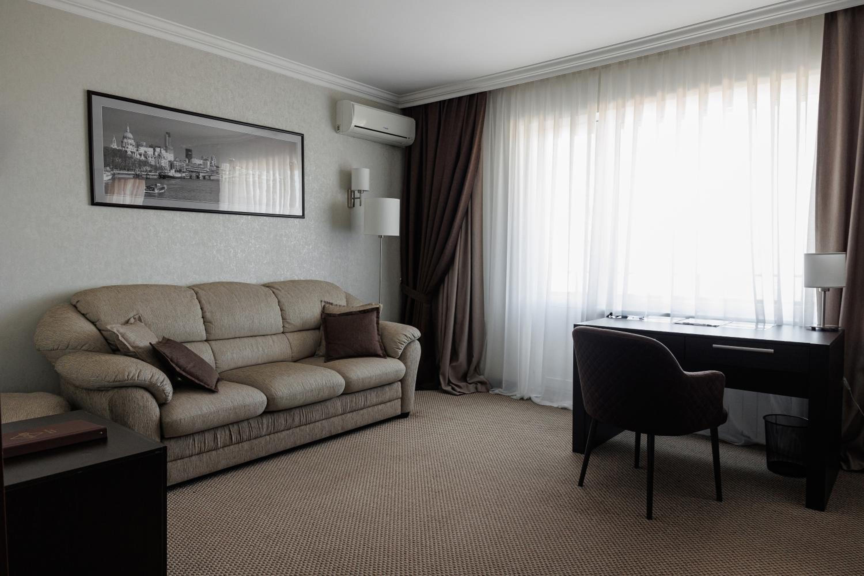 Suite photo 2