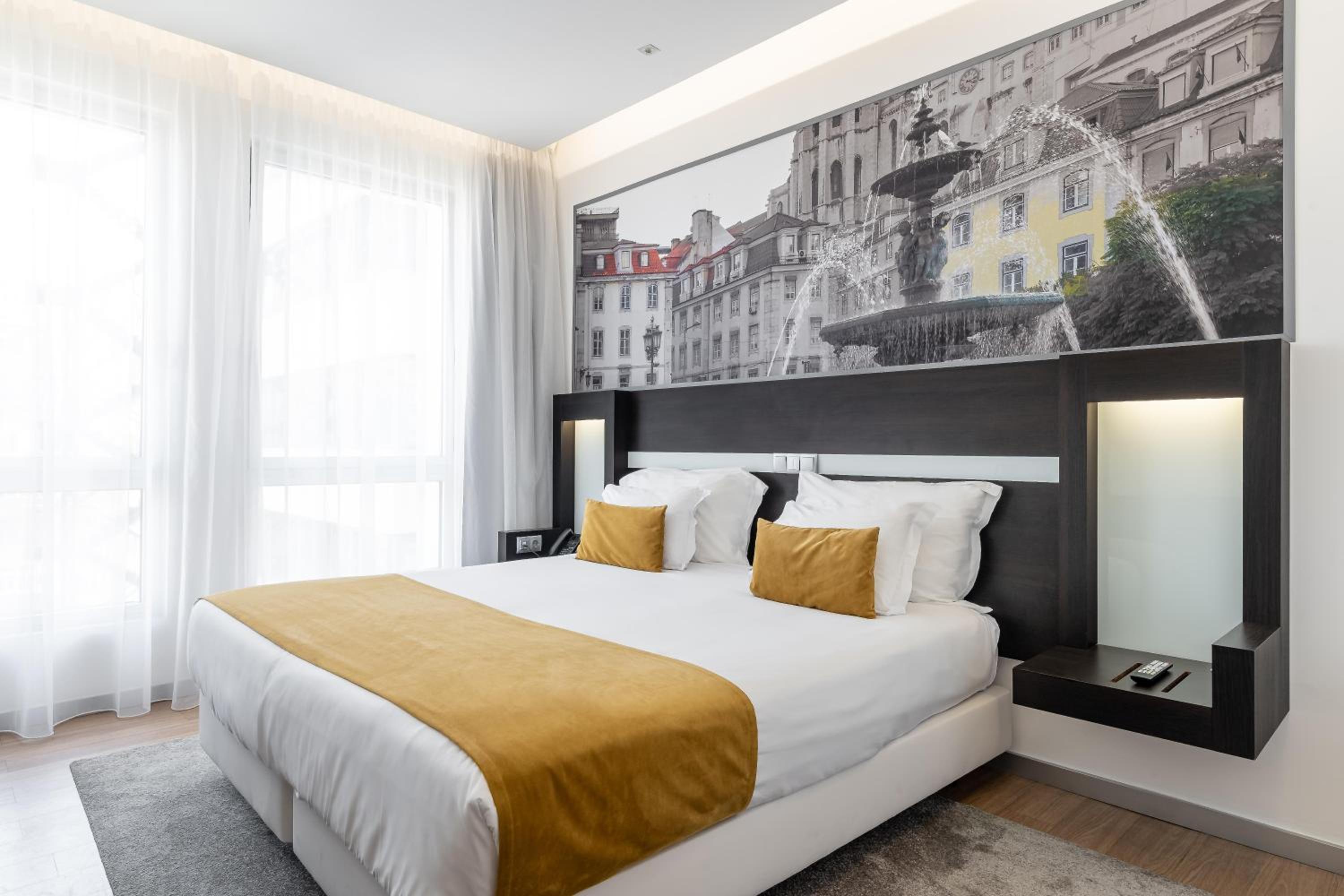 Standard Double or Twin Room photo 1