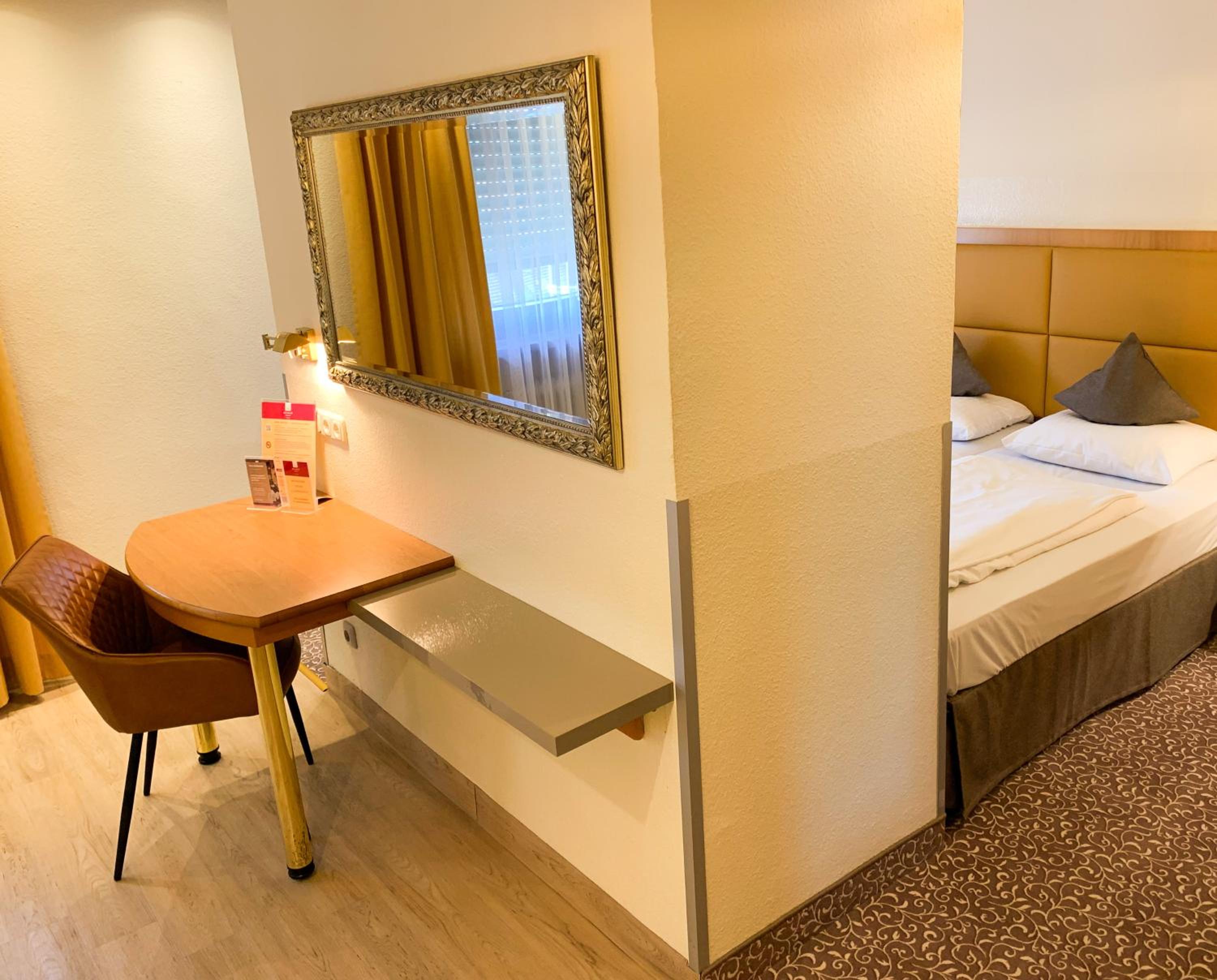 Comfort Double Room - Photo 12